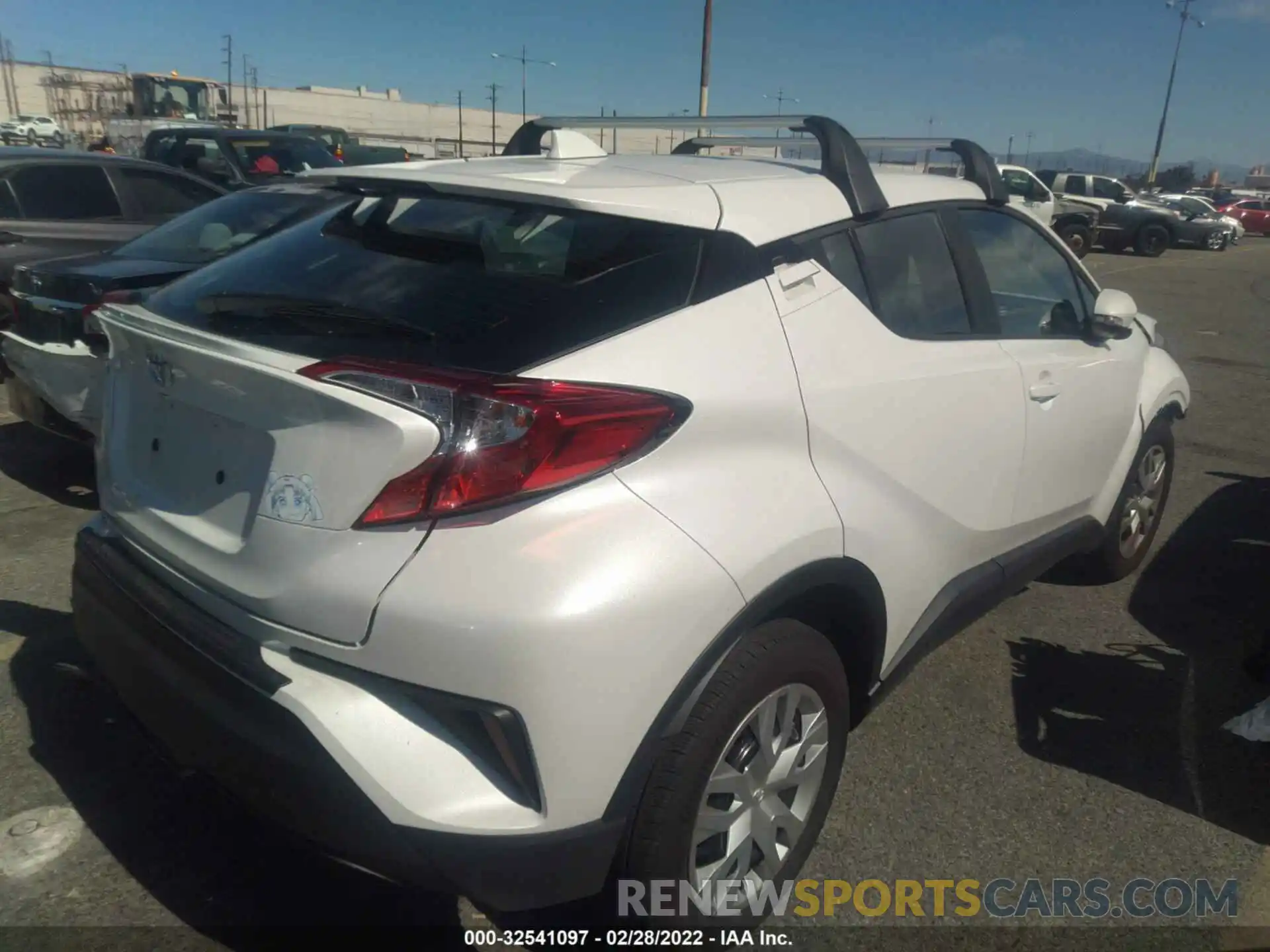 4 Photograph of a damaged car NMTKHMBX9MR134039 TOYOTA C-HR 2021