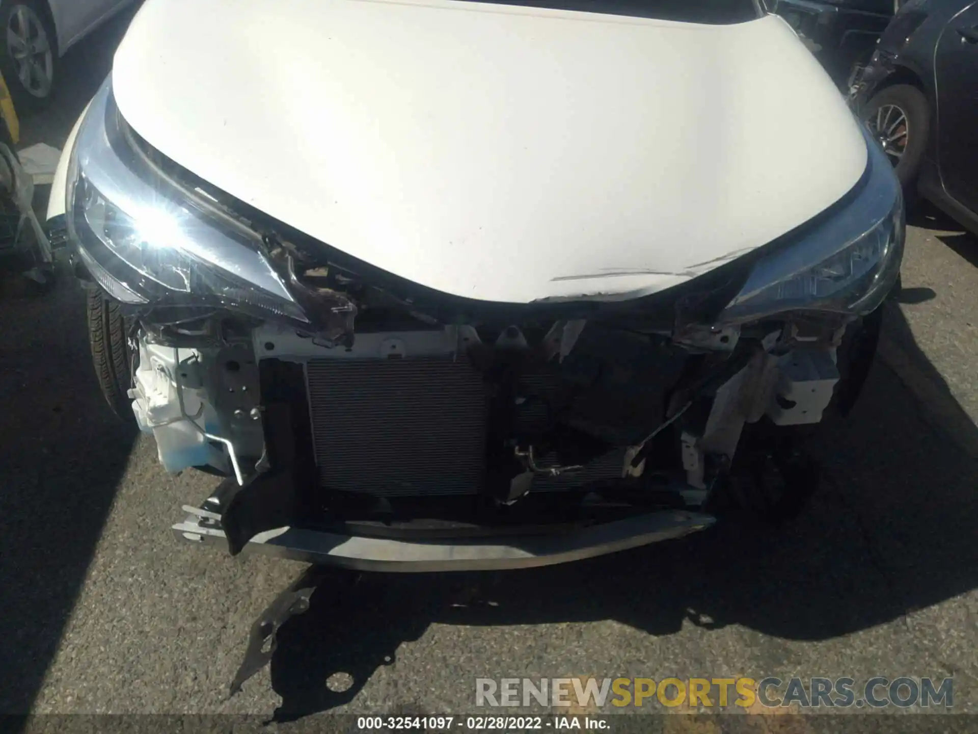 6 Photograph of a damaged car NMTKHMBX9MR134039 TOYOTA C-HR 2021