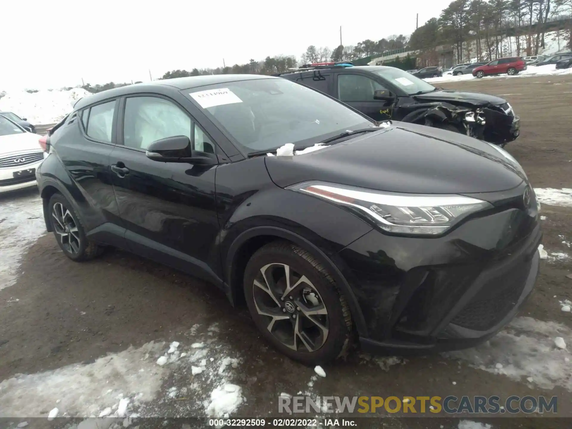 1 Photograph of a damaged car NMTKHMBXXMR122563 TOYOTA C-HR 2021