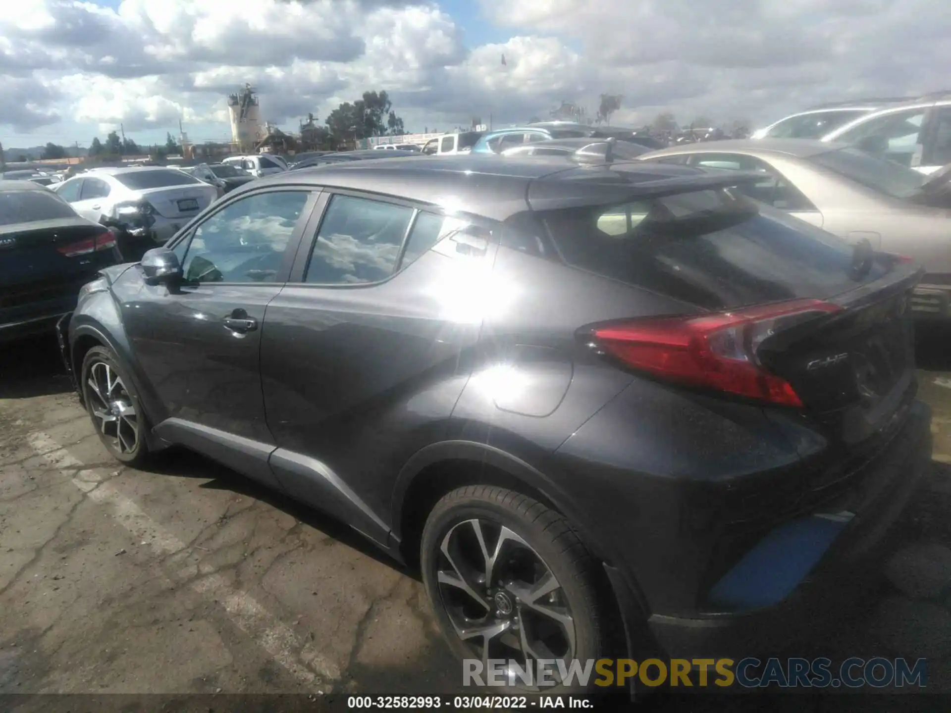 3 Photograph of a damaged car NMTKHMBXXMR136382 TOYOTA C-HR 2021