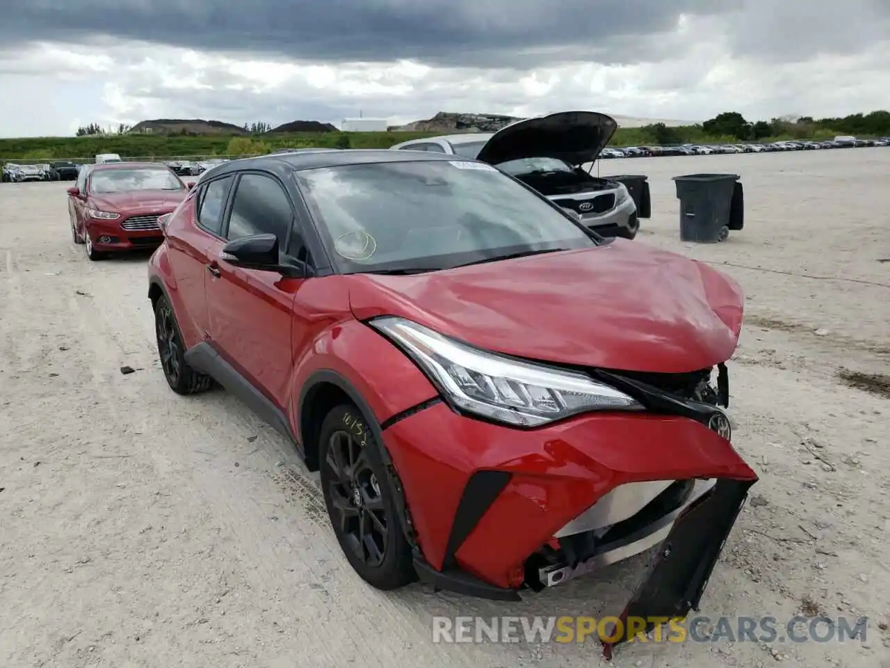 1 Photograph of a damaged car JTNKHMBX2N1130345 TOYOTA C-HR 2022