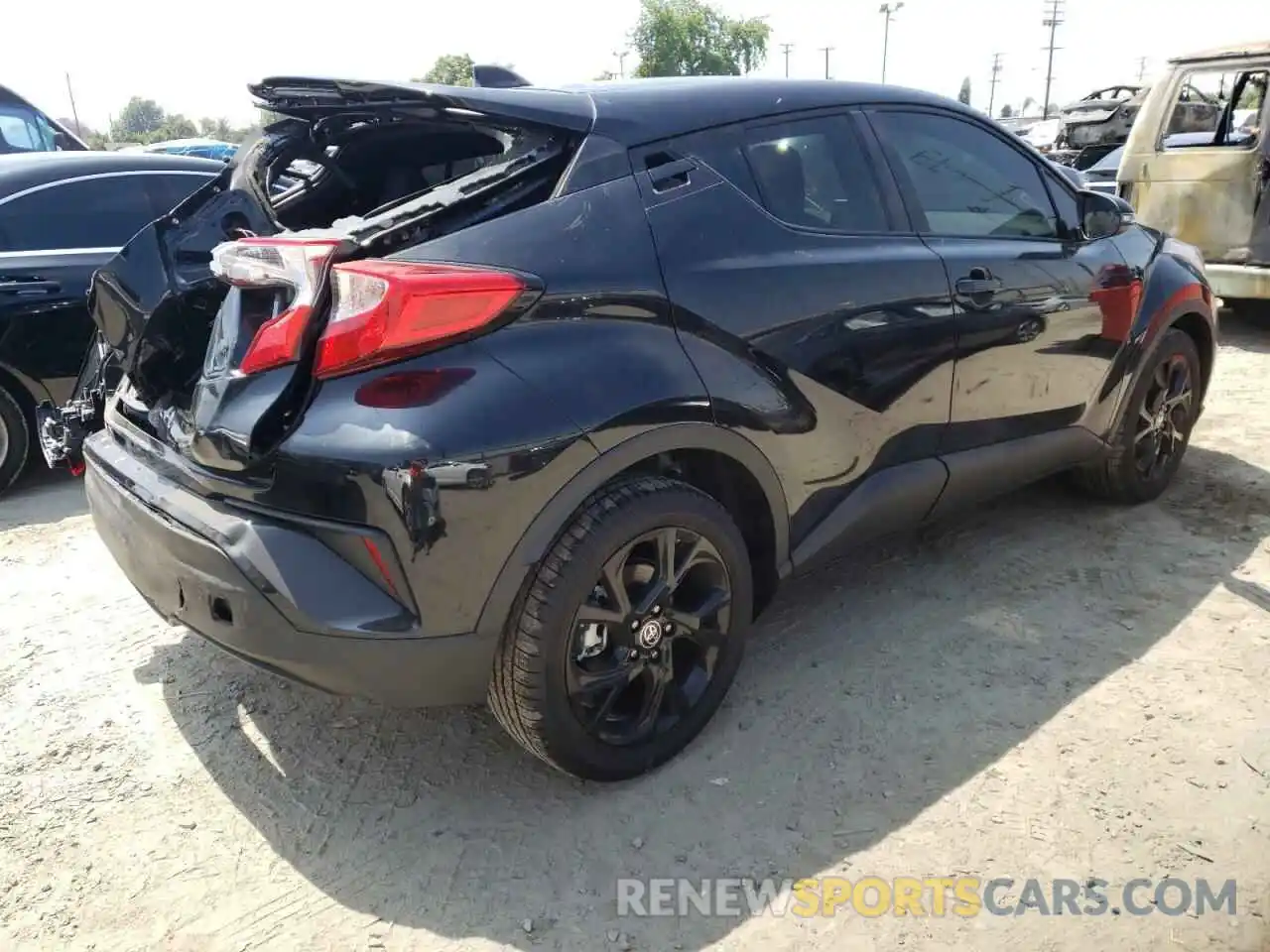 4 Photograph of a damaged car JTNKHMBX8N1131564 TOYOTA C-HR 2022