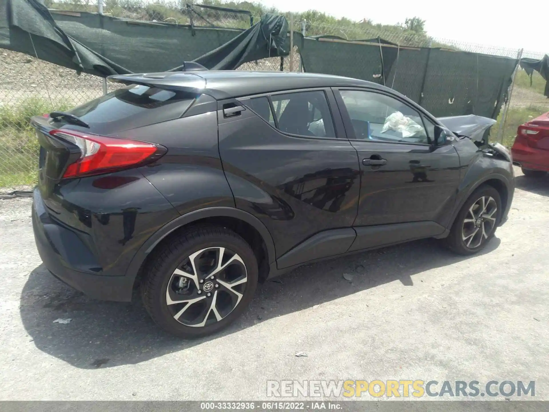 4 Photograph of a damaged car NMTKHMBXXNR141888 TOYOTA C-HR 2022