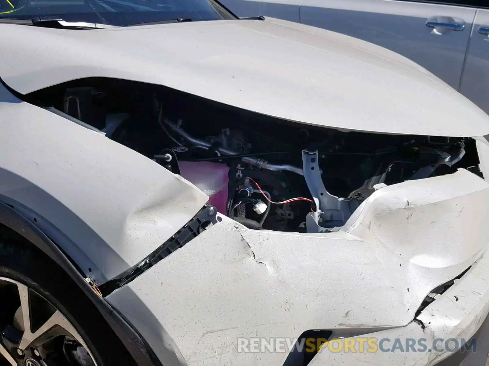 9 Photograph of a damaged car JTNKHMBX0K1032149 TOYOTA C-HR XLE 2019