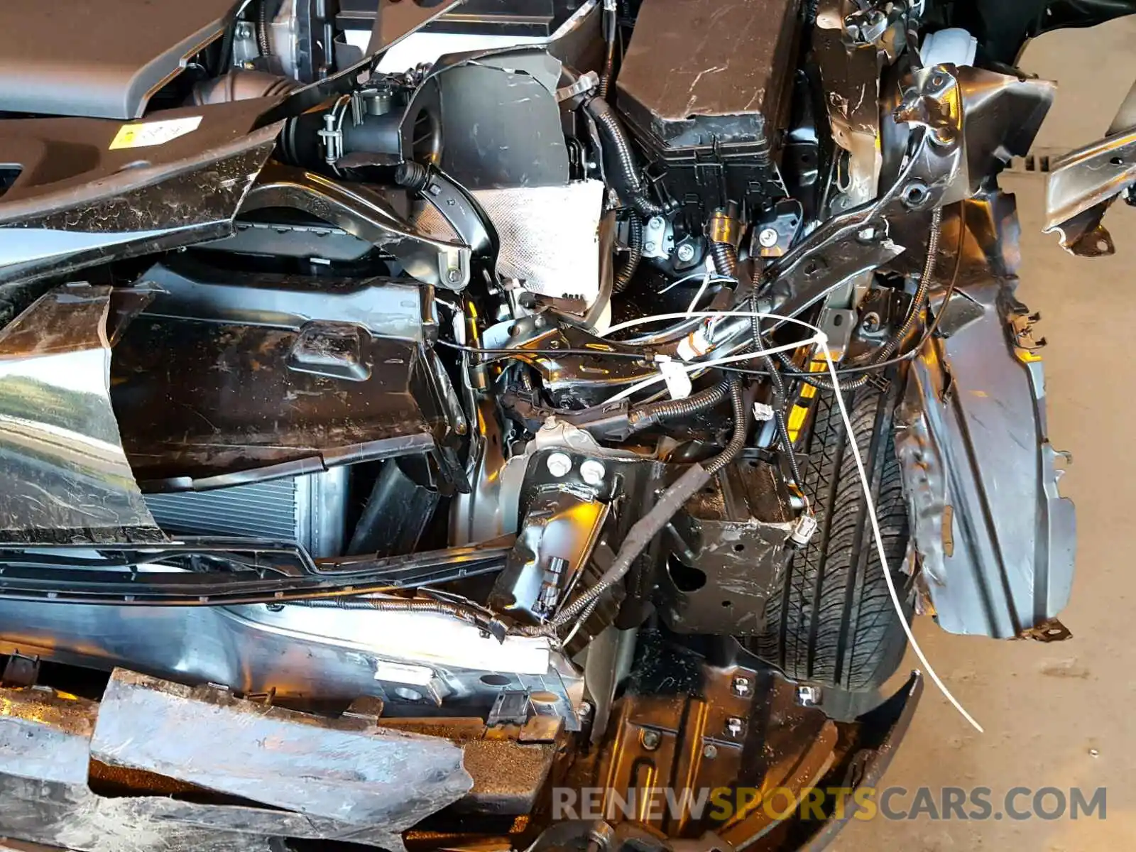 9 Photograph of a damaged car JTNKHMBX1K1012167 TOYOTA C-HR XLE 2019