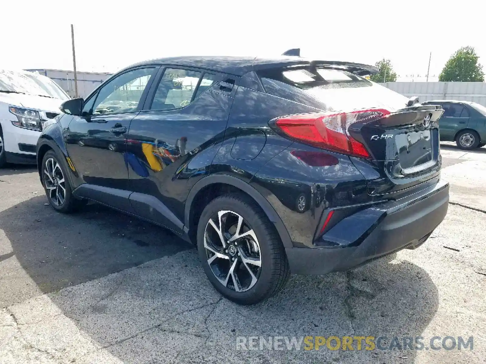 3 Photograph of a damaged car JTNKHMBX1K1041880 TOYOTA C-HR XLE 2019