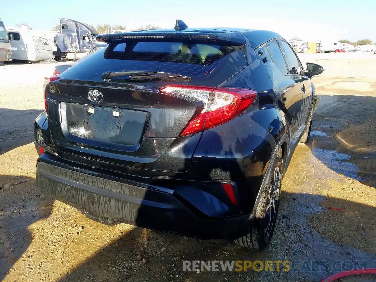 4 Photograph of a damaged car JTNKHMBX1K1051597 TOYOTA C-HR XLE 2019