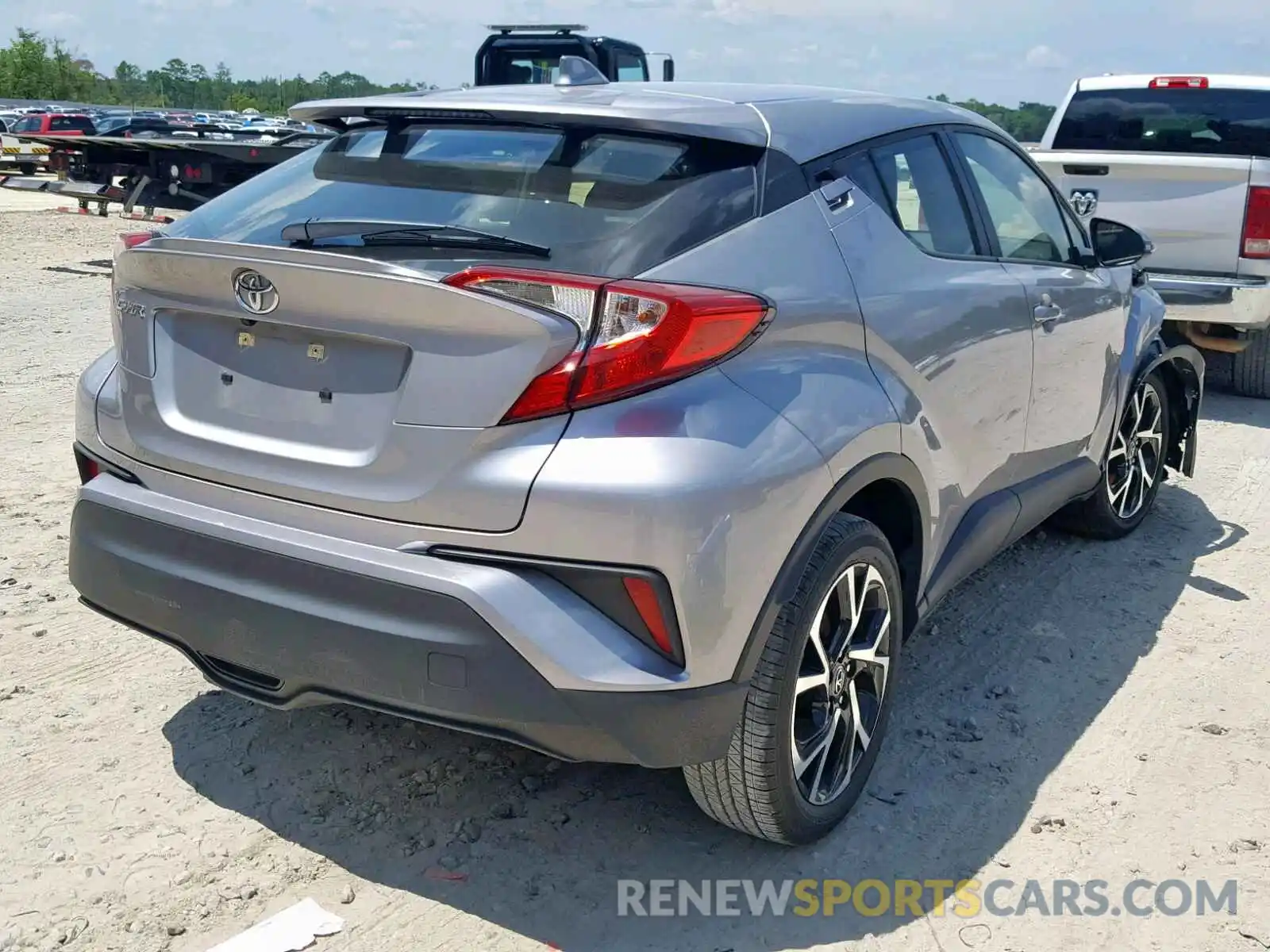 4 Photograph of a damaged car JTNKHMBX2K1037157 TOYOTA C-HR XLE 2019