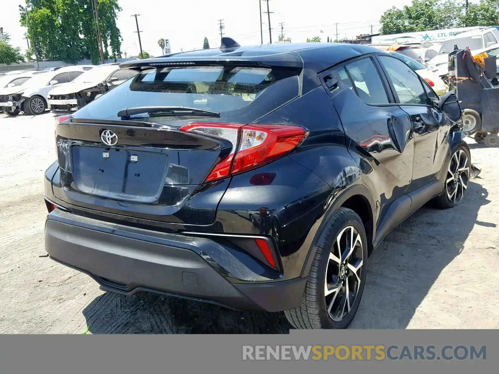 4 Photograph of a damaged car JTNKHMBX2K1041709 TOYOTA C-HR XLE 2019