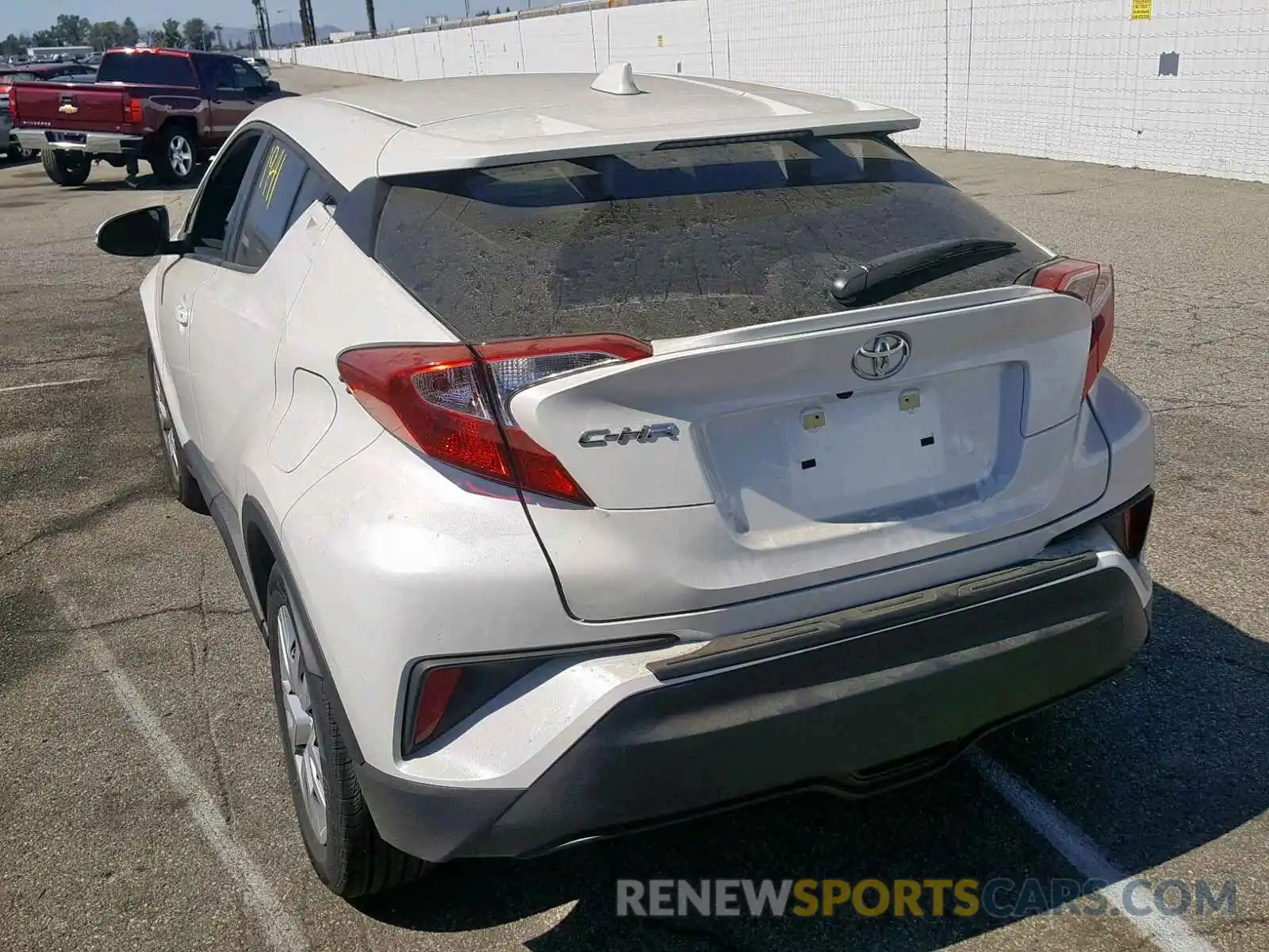 3 Photograph of a damaged car JTNKHMBX3K1042643 TOYOTA C-HR XLE 2019