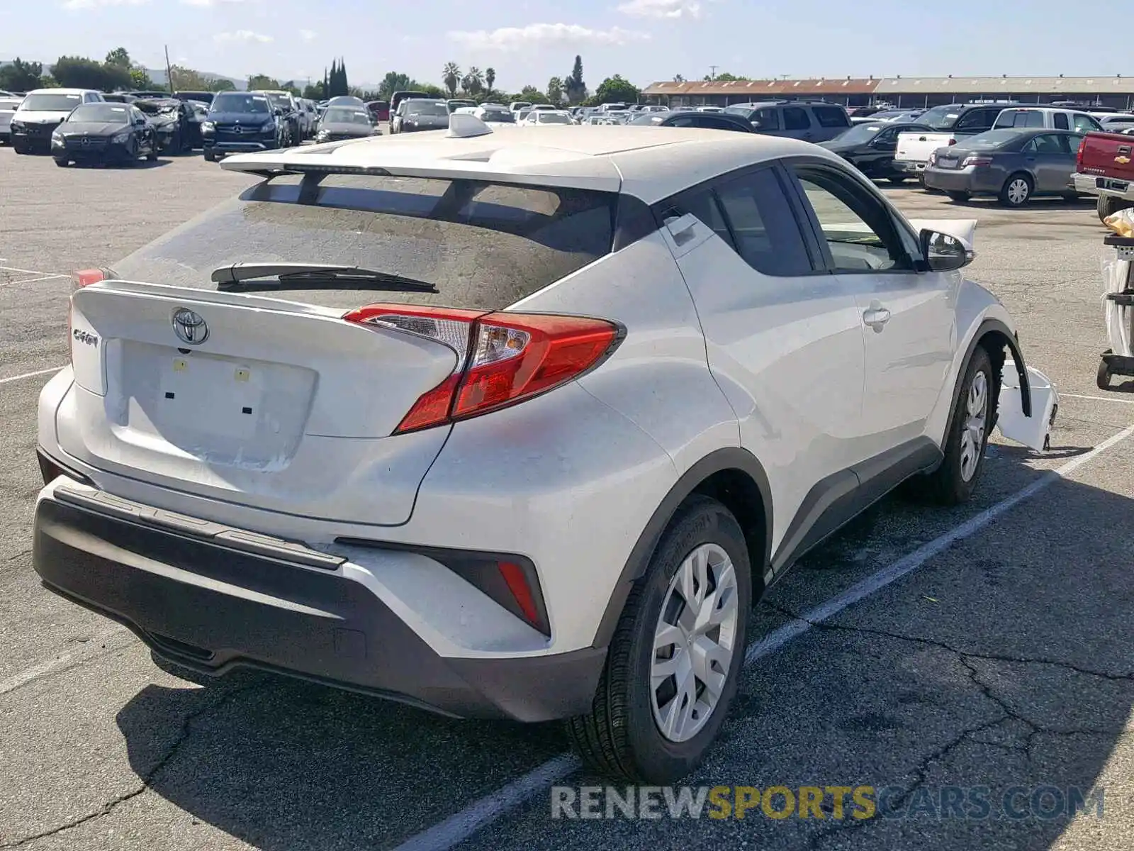 4 Photograph of a damaged car JTNKHMBX3K1042643 TOYOTA C-HR XLE 2019