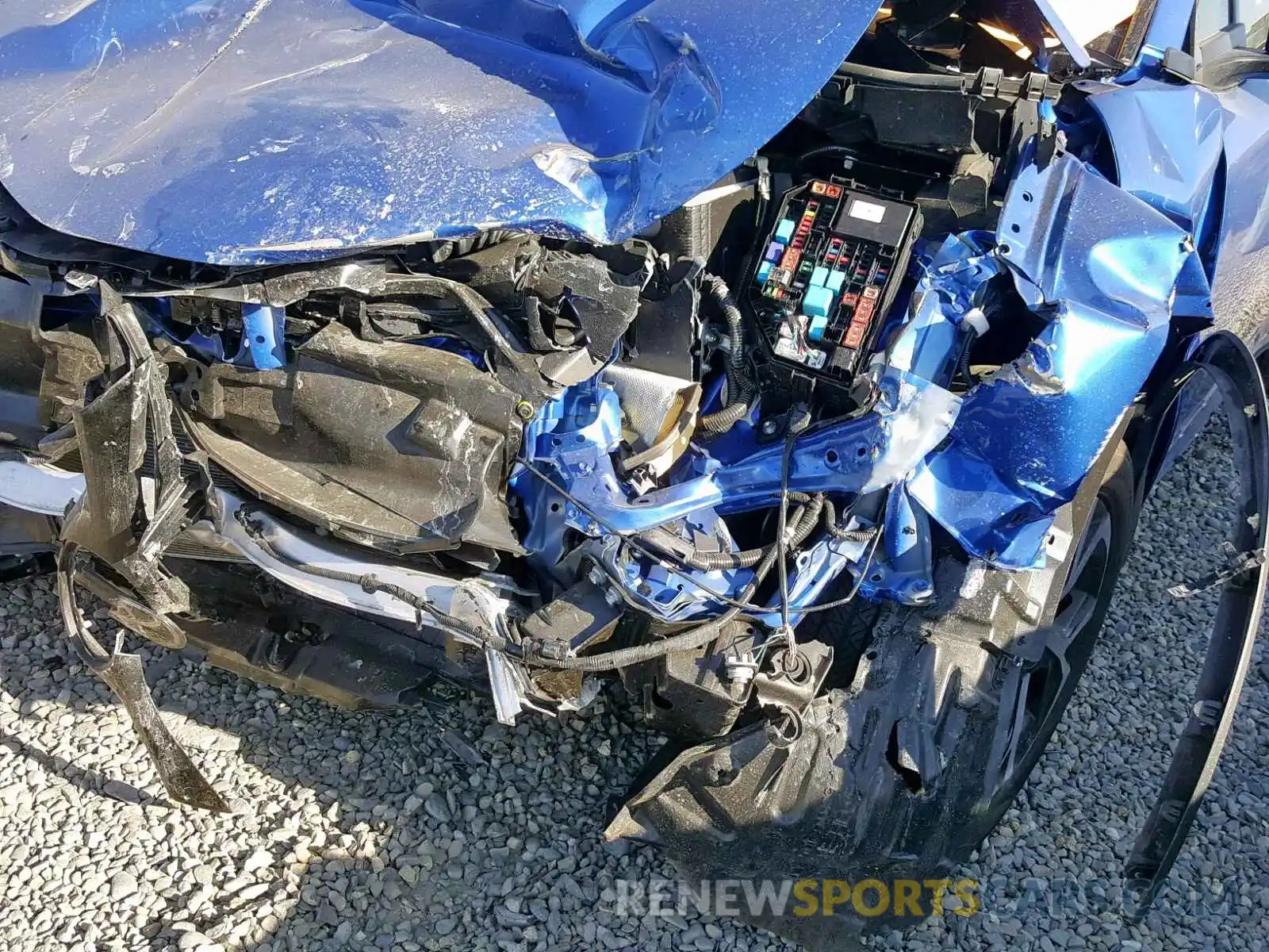 9 Photograph of a damaged car JTNKHMBX4K1041632 TOYOTA C-HR XLE 2019