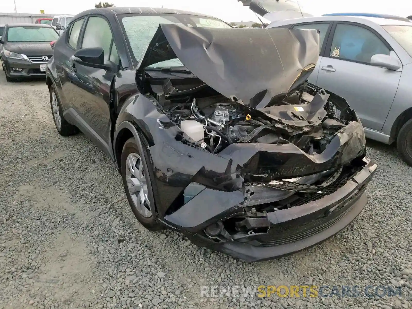 1 Photograph of a damaged car JTNKHMBX5K1020465 TOYOTA C-HR XLE 2019