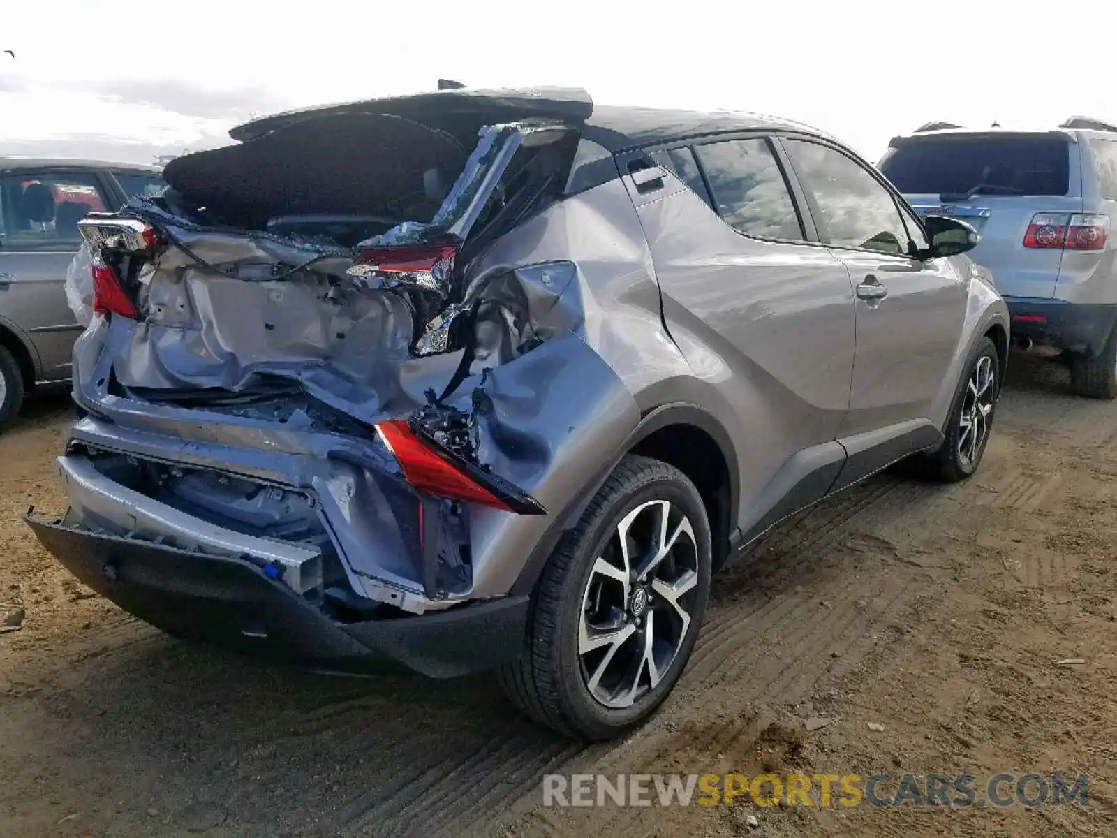 4 Photograph of a damaged car JTNKHMBX6K1017185 TOYOTA C-HR XLE 2019