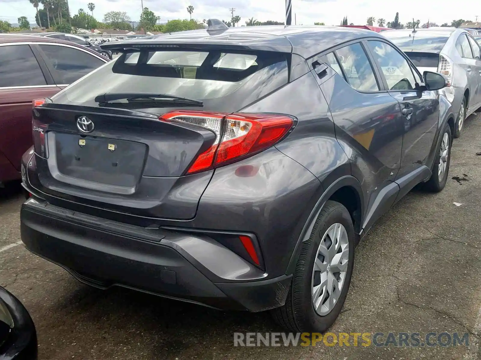 4 Photograph of a damaged car JTNKHMBX9K1022784 TOYOTA C-HR XLE 2019