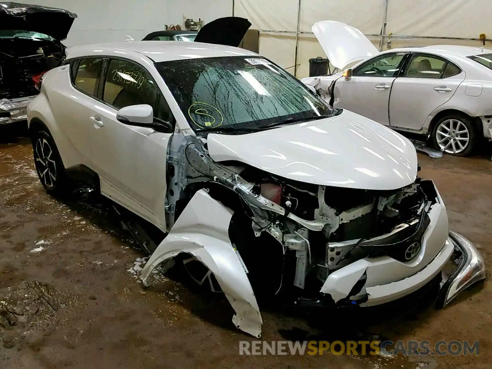 1 Photograph of a damaged car JTNKHMBXXK1018422 TOYOTA C-HR XLE 2019