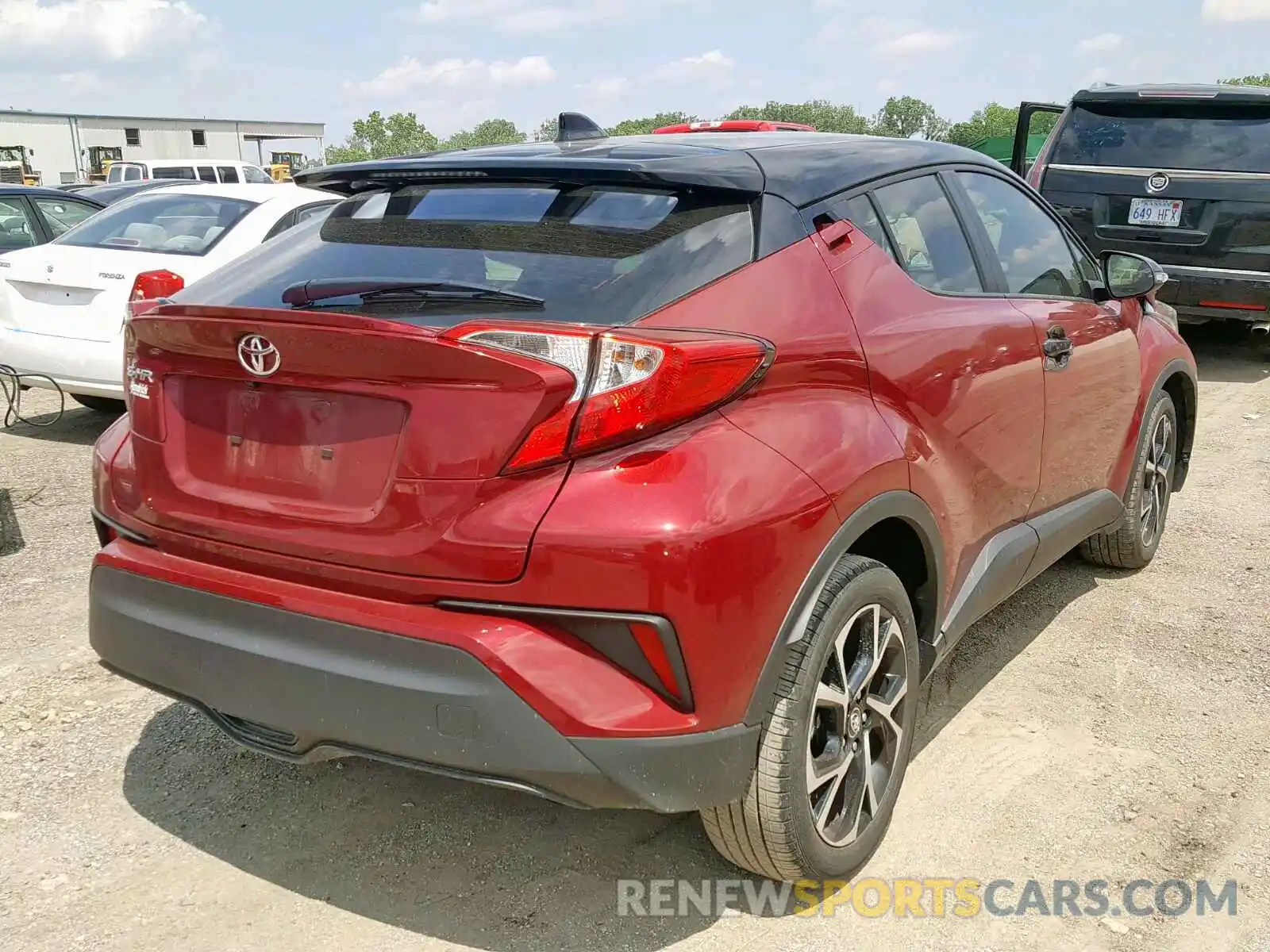 4 Photograph of a damaged car JTNKHMBXXK1018601 TOYOTA C-HR XLE 2019