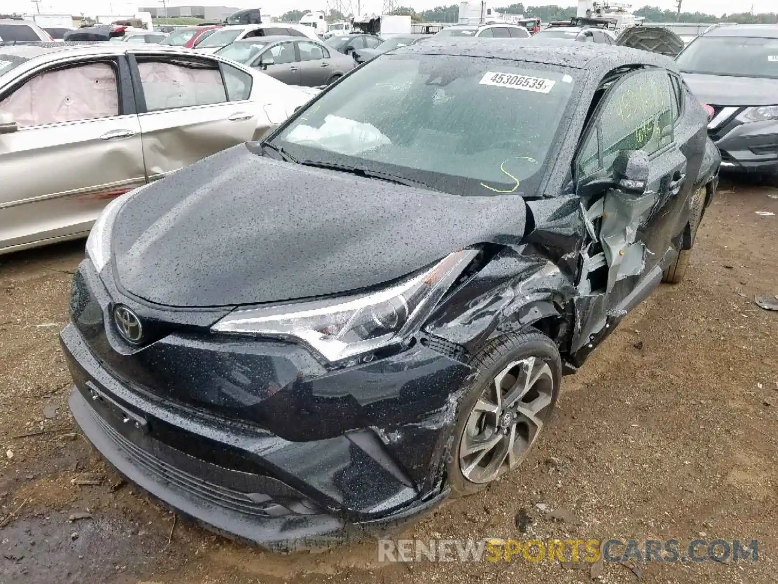 2 Фотография поврежденного автомобиля JTNKHMBXXK1027315 TOYOTA C-HR XLE 2019