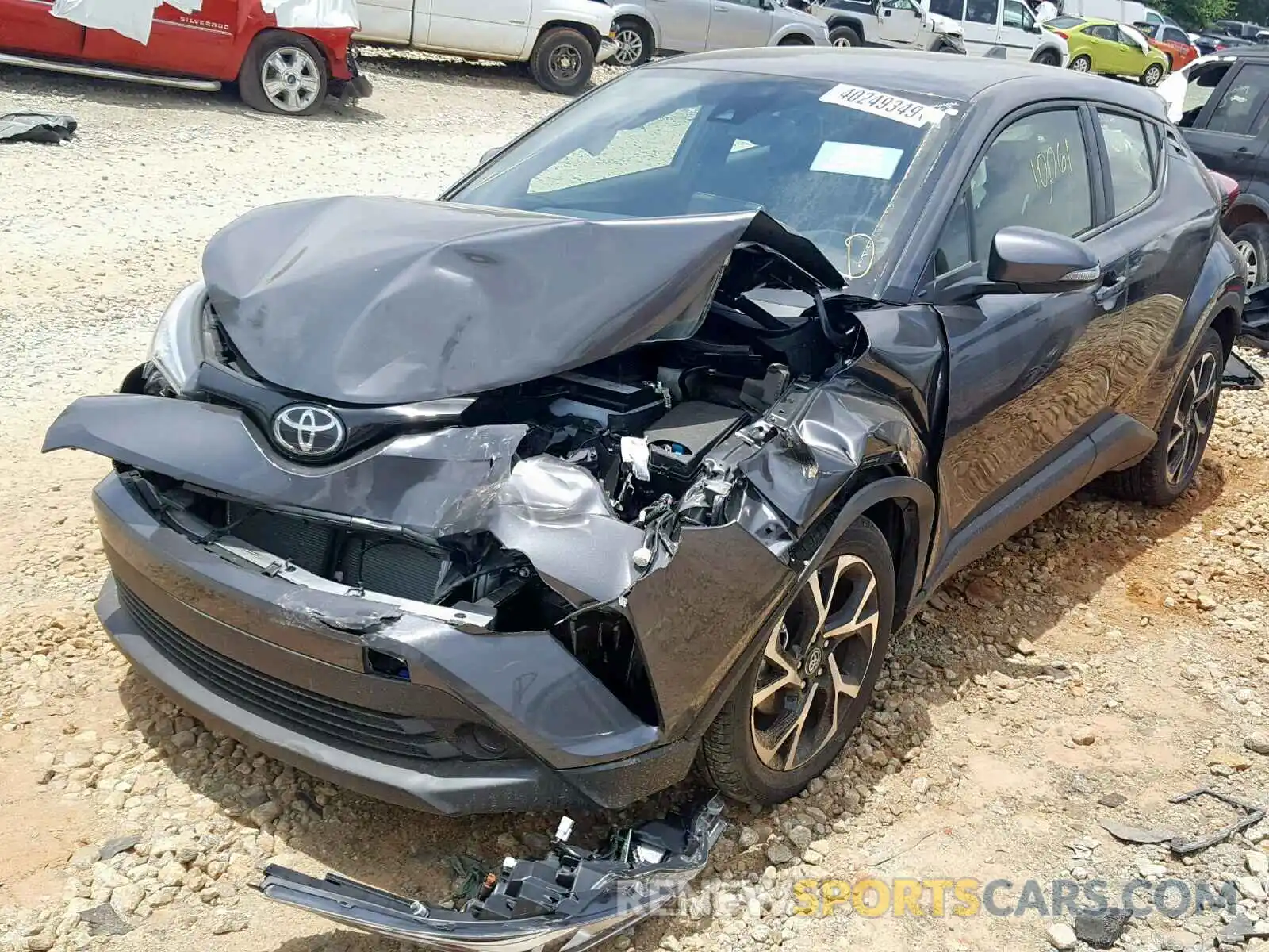 2 Photograph of a damaged car JTNKHMBXXK1033258 TOYOTA C-HR XLE 2019