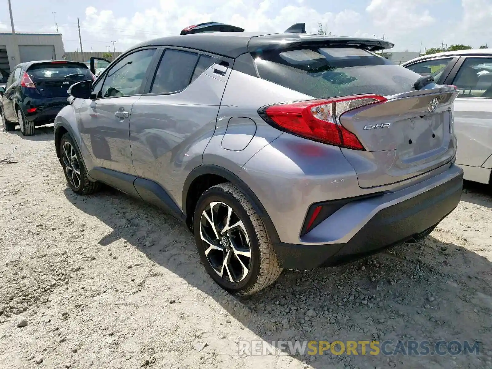 3 Photograph of a damaged car NMTKHMBX0KR091014 TOYOTA C-HR XLE 2019