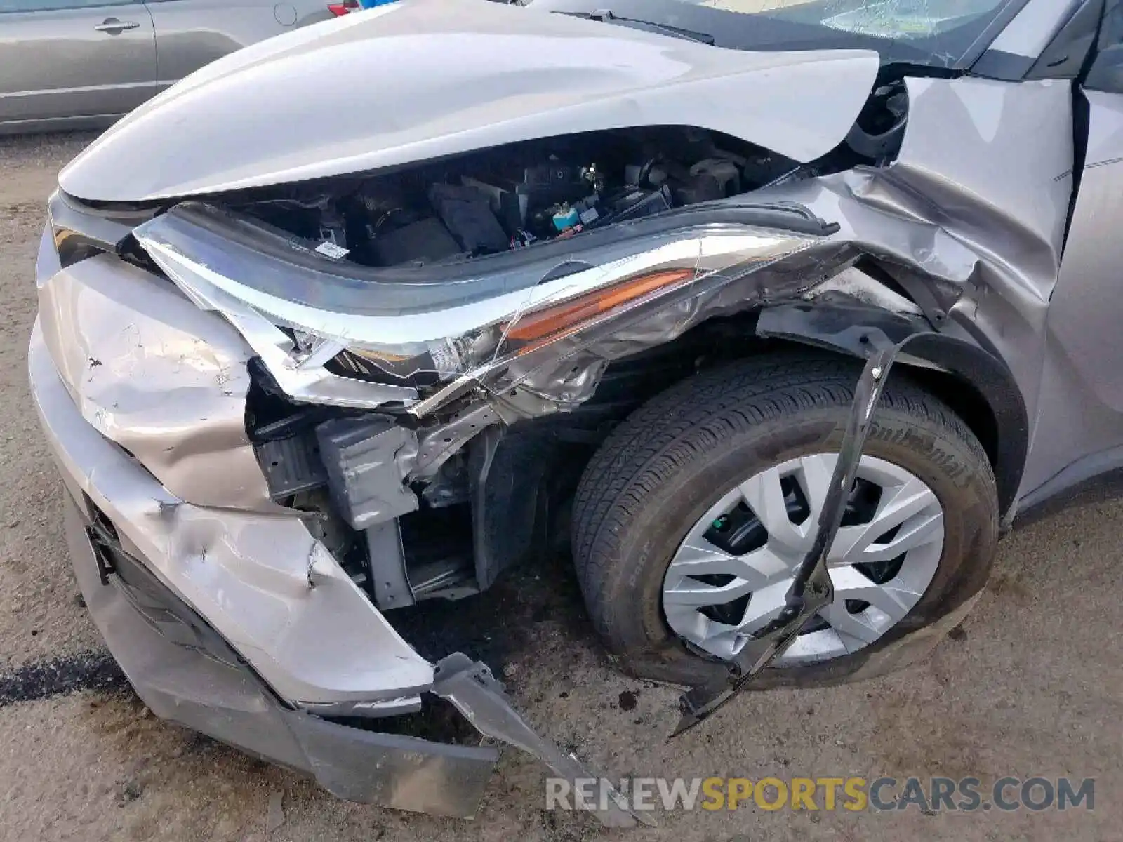 9 Фотография поврежденного автомобиля NMTKHMBX3KR079715 TOYOTA C-HR XLE 2019