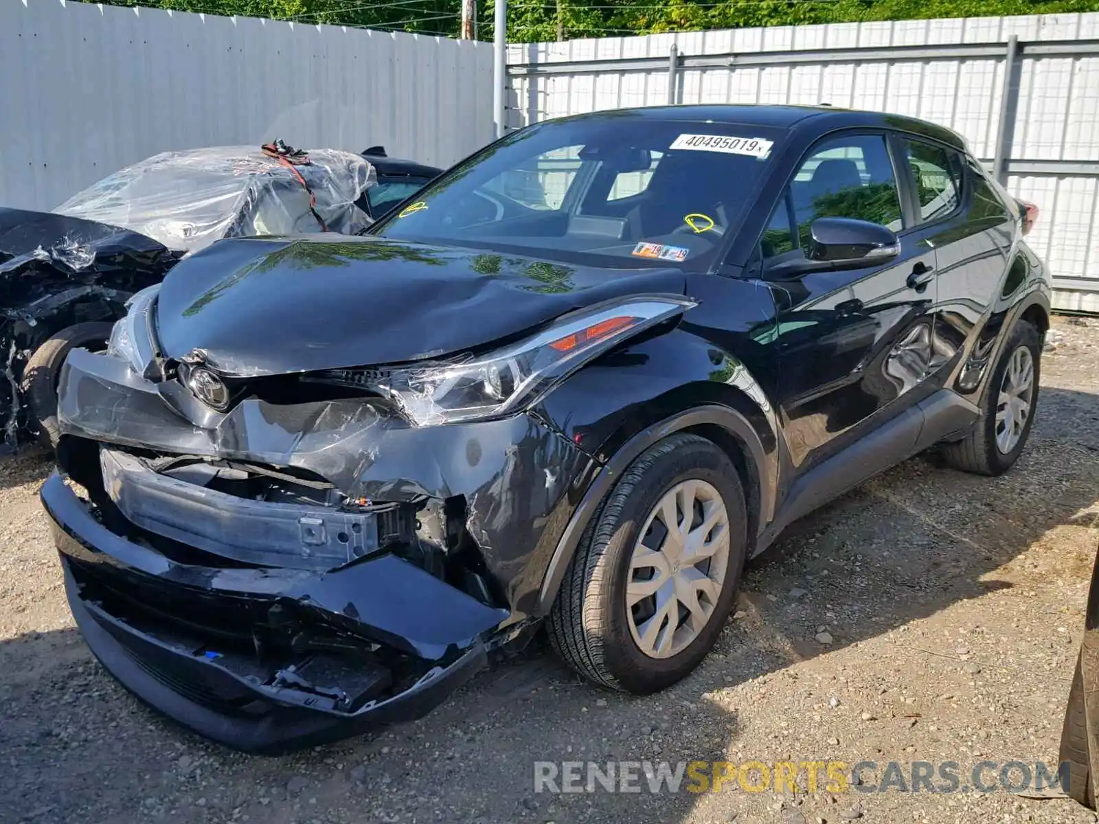 2 Photograph of a damaged car NMTKHMBX5KR068358 TOYOTA C-HR XLE 2019