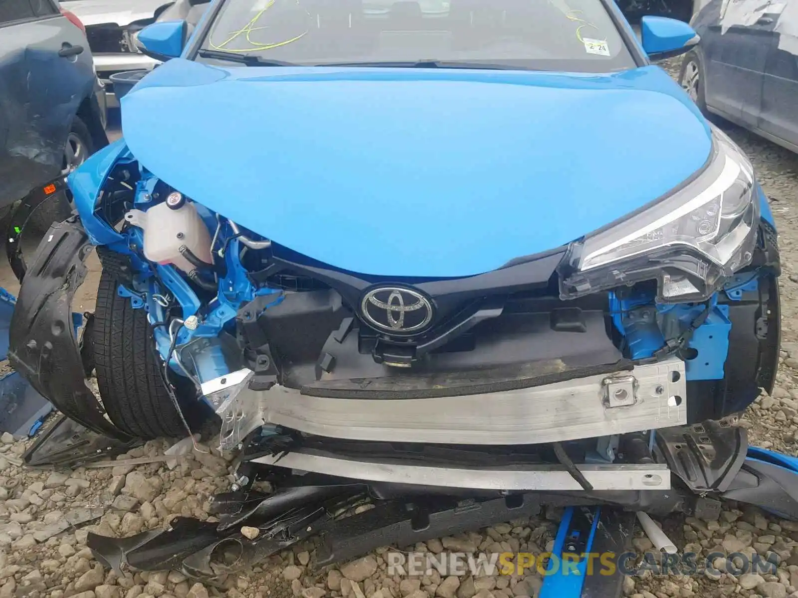 9 Photograph of a damaged car NMTKHMBX5KR078968 TOYOTA C-HR XLE 2019