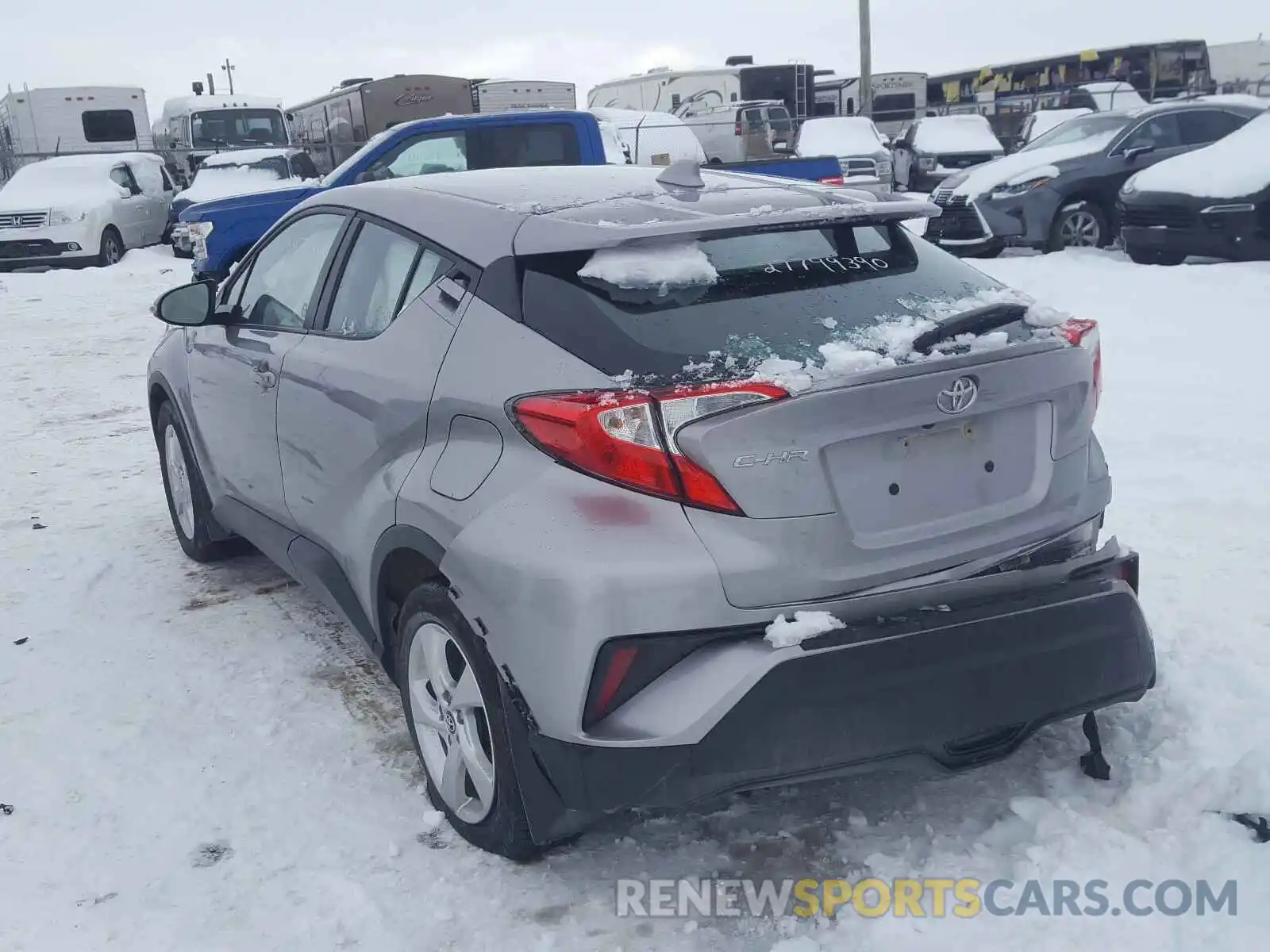 3 Photograph of a damaged car NMTKHMBX6KR067090 TOYOTA C-HR XLE 2019