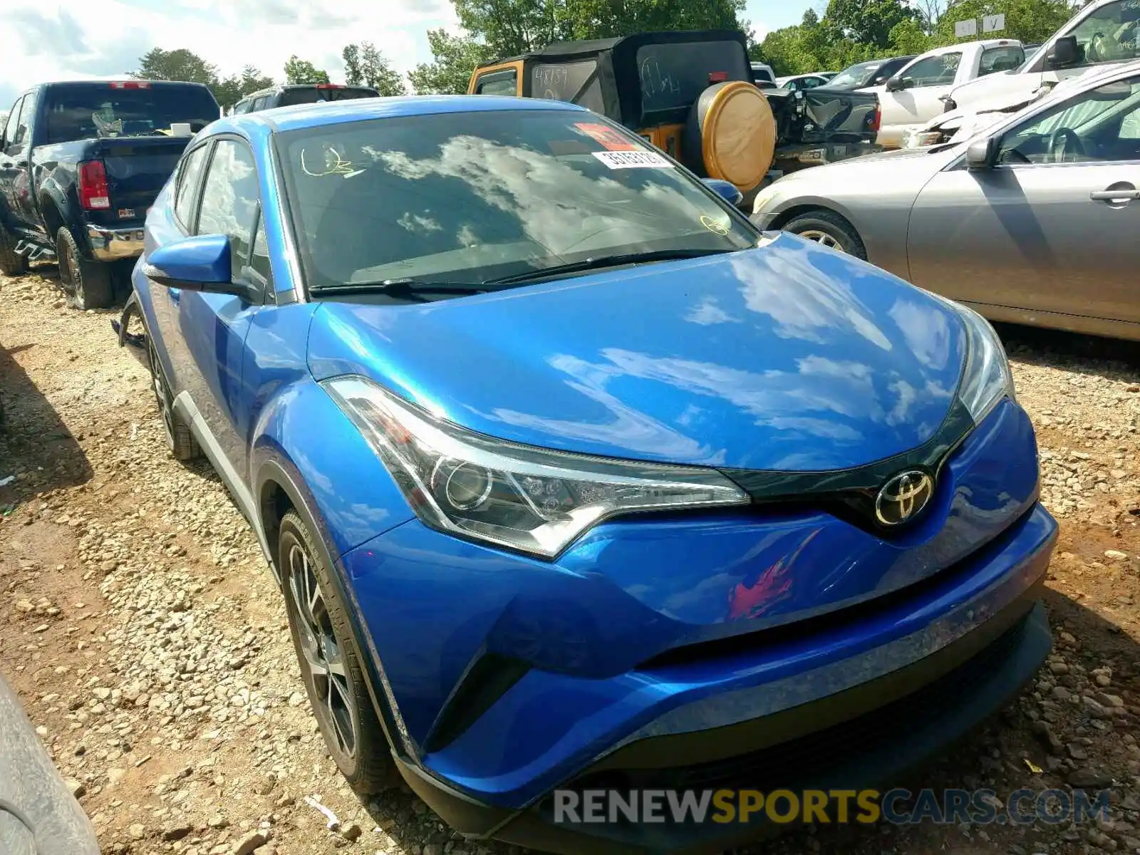 1 Photograph of a damaged car NMTKHMBX6KR075965 TOYOTA C-HR XLE 2019