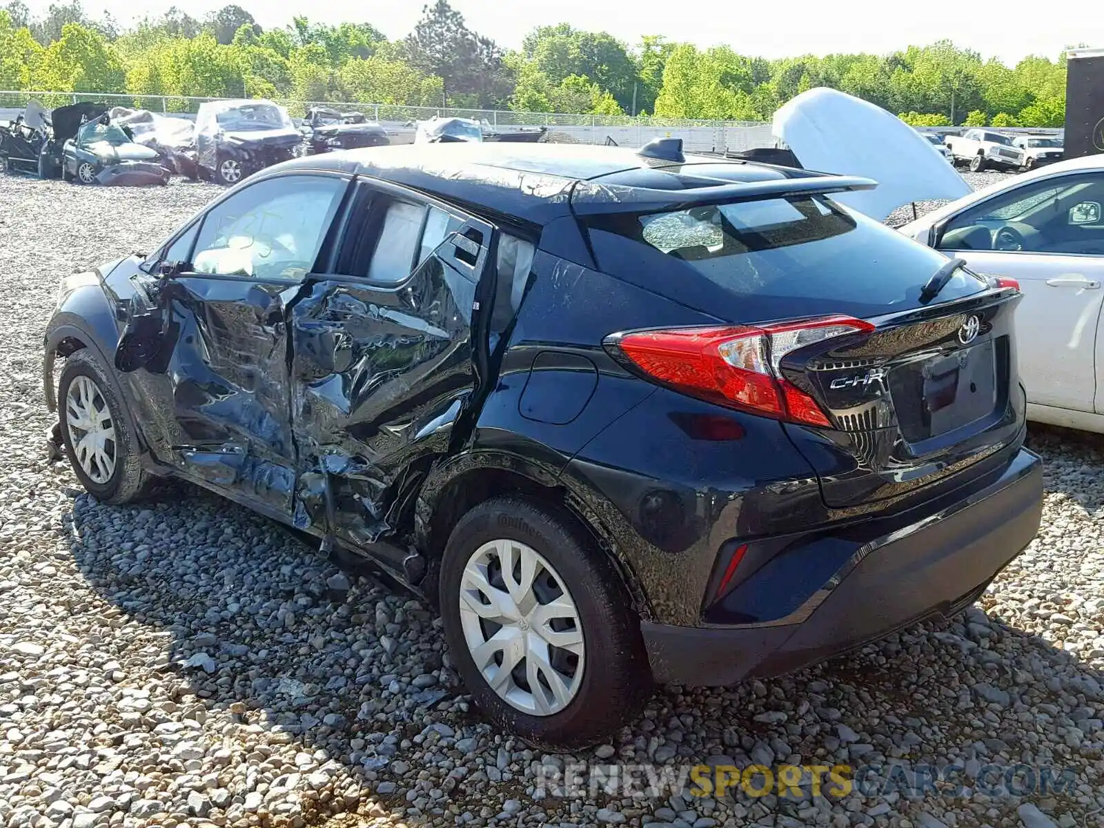 3 Photograph of a damaged car NMTKHMBX6KR080034 TOYOTA C-HR XLE 2019