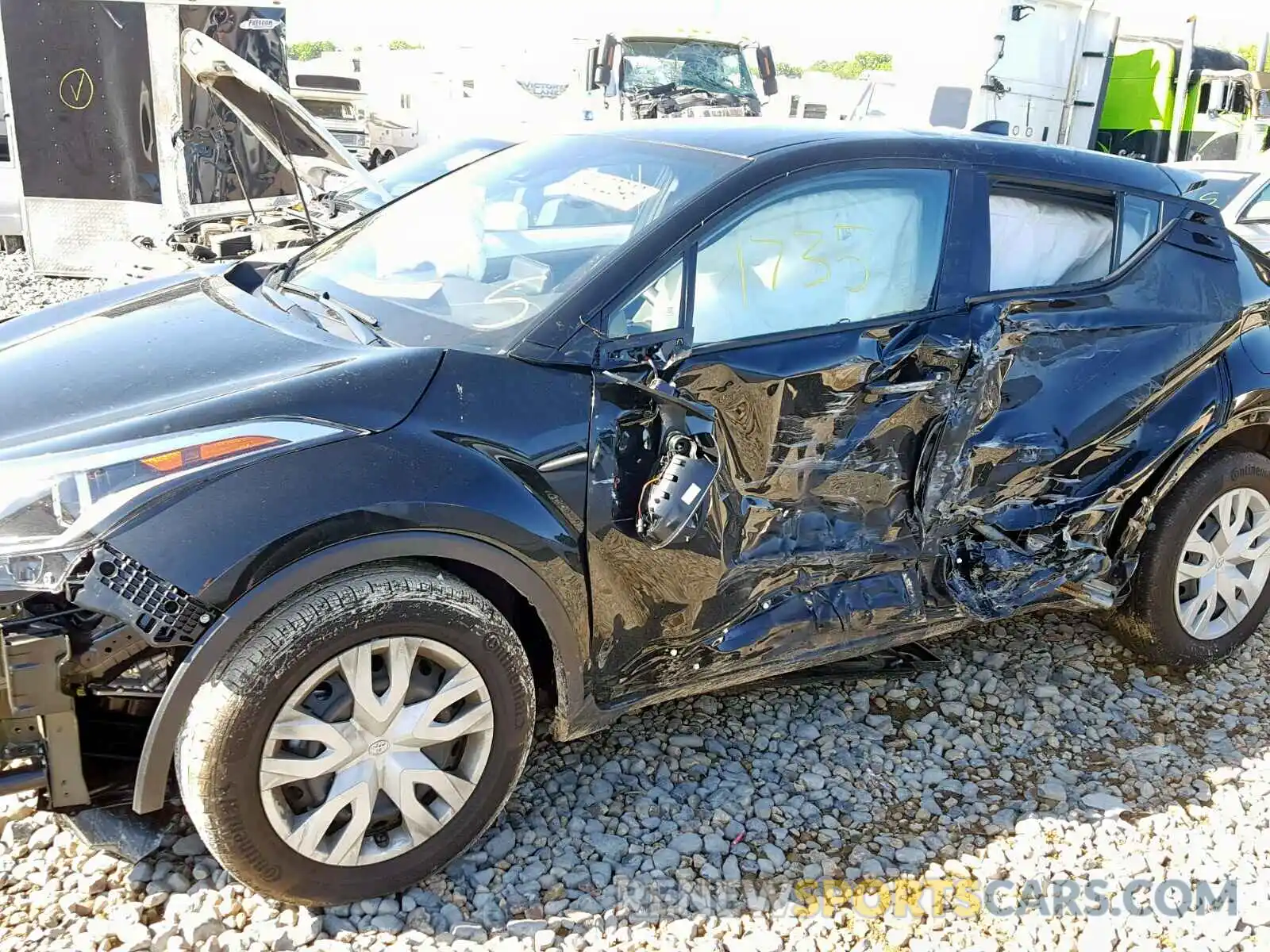 9 Photograph of a damaged car NMTKHMBX6KR080034 TOYOTA C-HR XLE 2019