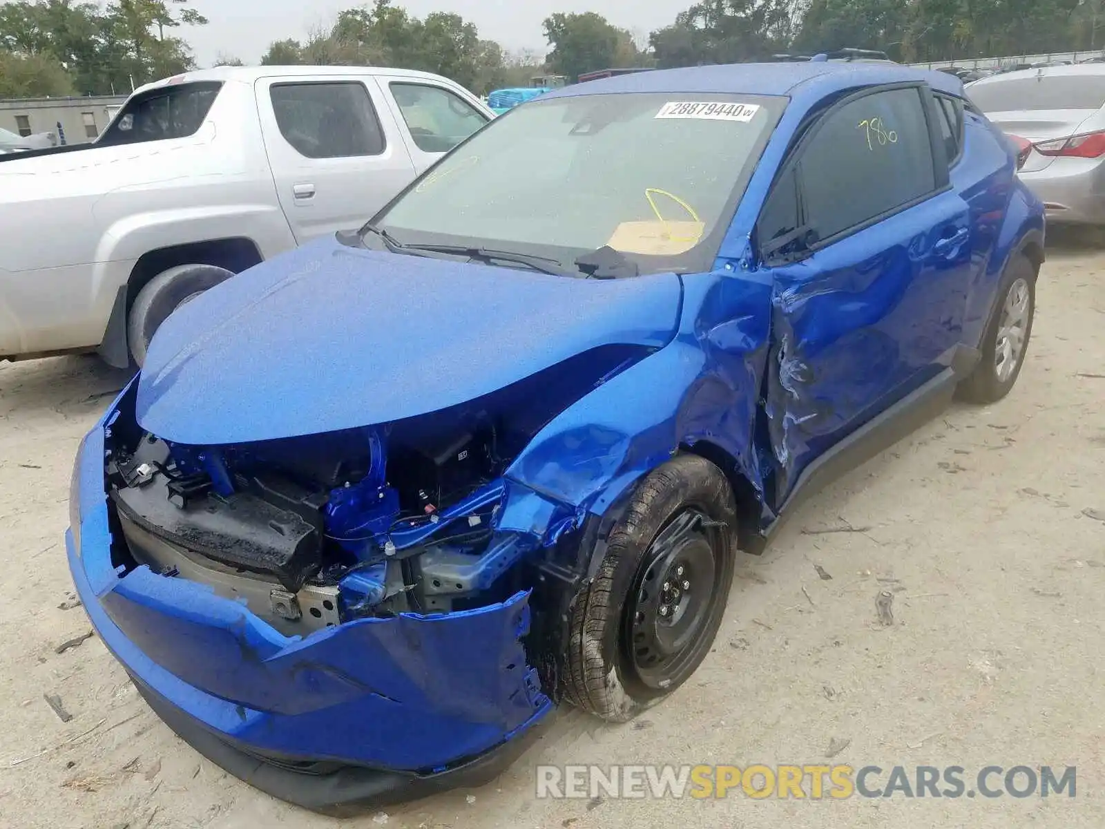 2 Photograph of a damaged car NMTKHMBX7KR098686 TOYOTA C-HR XLE 2019