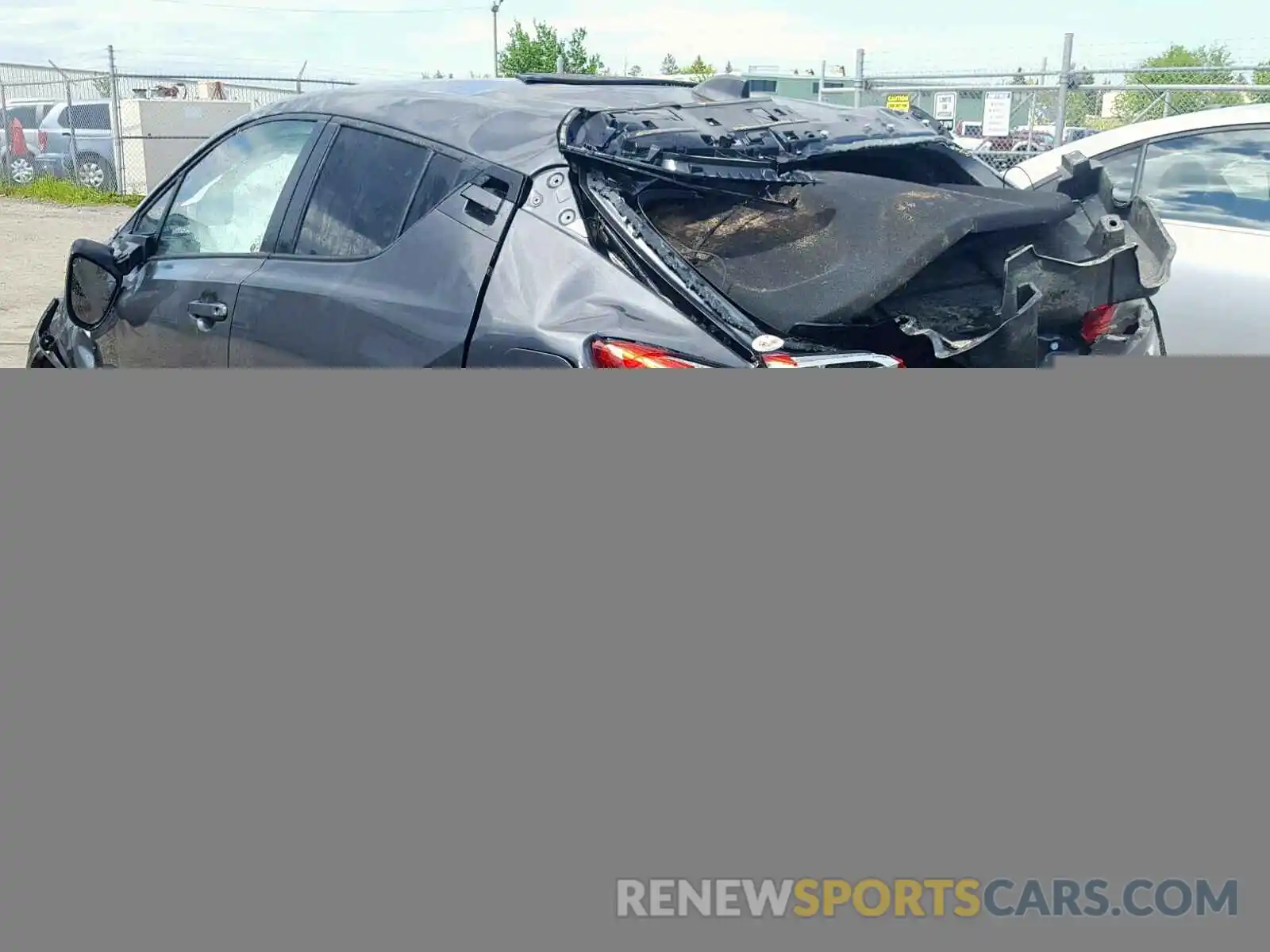 3 Photograph of a damaged car NMTKHMBXXKR073877 TOYOTA C-HR XLE 2019