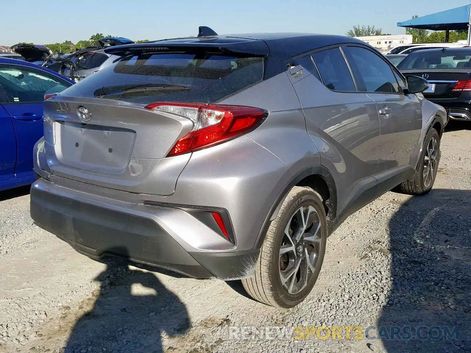 4 Photograph of a damaged car NMTKHMBXXKR084278 TOYOTA C-HR XLE 2019