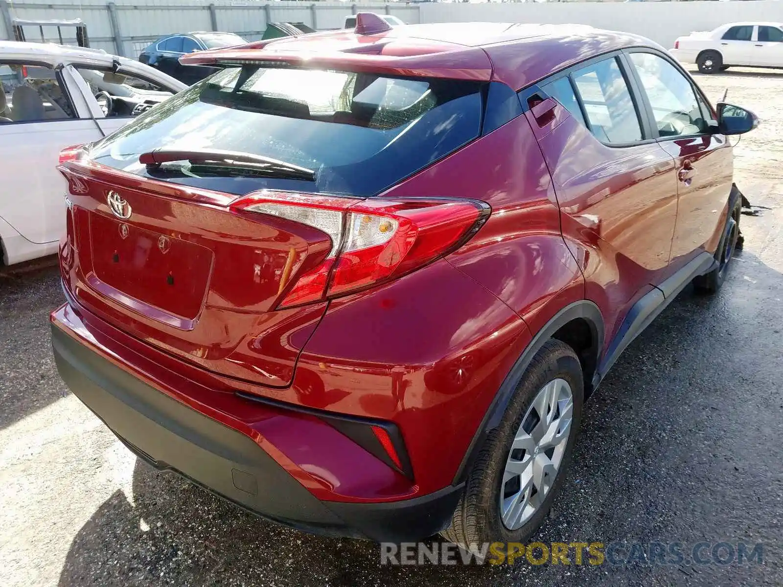 4 Photograph of a damaged car NMTKHMBXXKR093238 TOYOTA C-HR XLE 2019