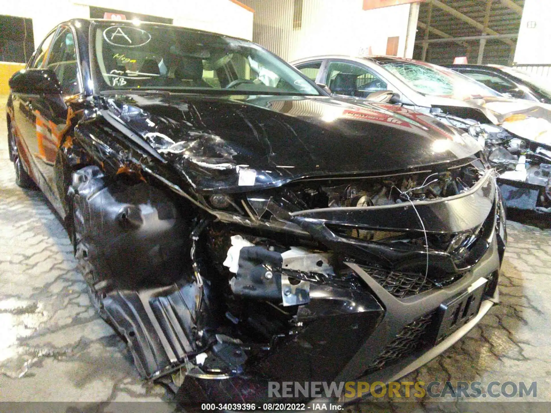 6 Photograph of a damaged car 001B11HKXKU685469 TOYOTA CAMRY 2019