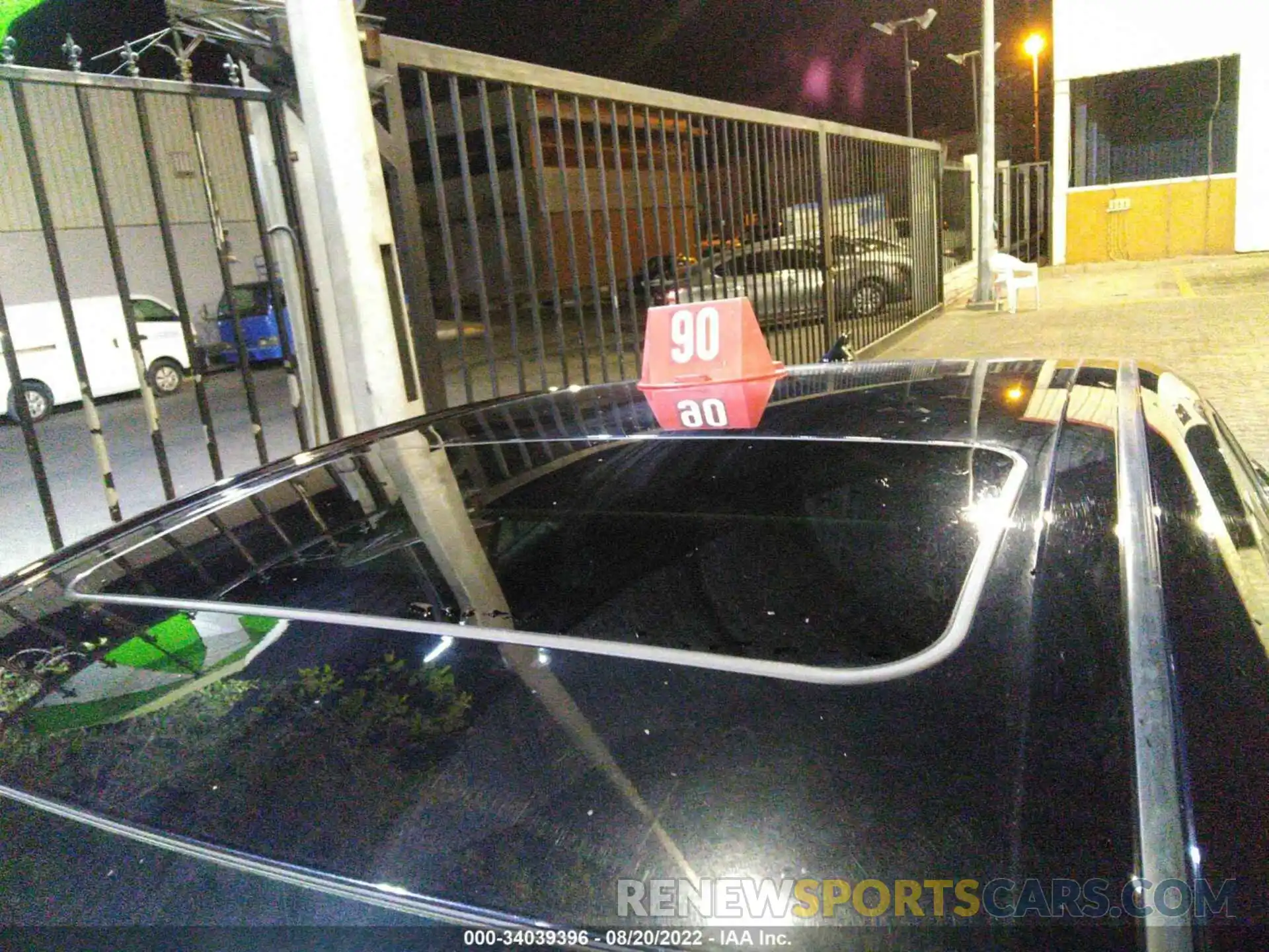 7 Photograph of a damaged car 001B11HKXKU685469 TOYOTA CAMRY 2019