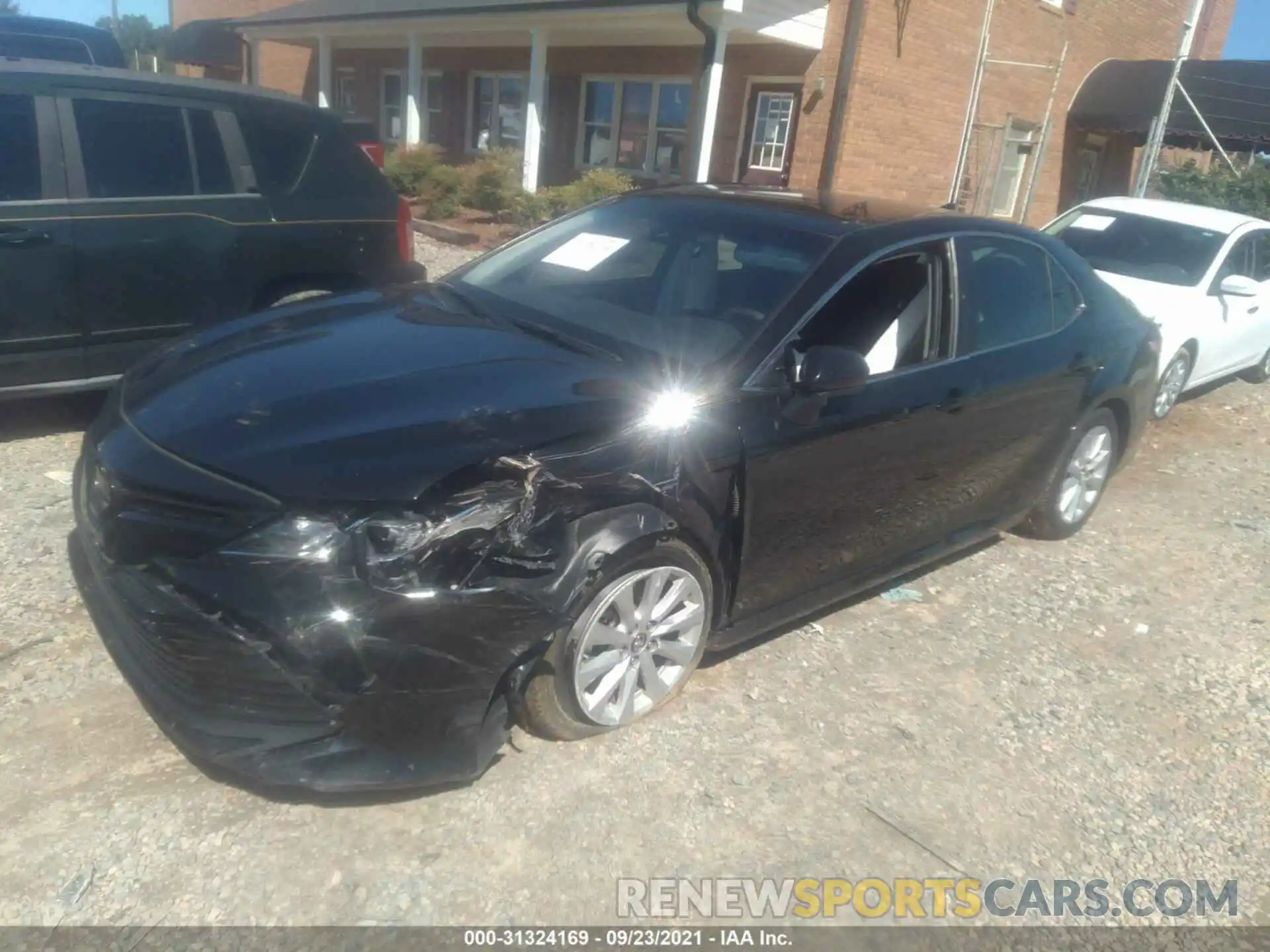 2 Photograph of a damaged car 4T1B11HK0K4772040 TOYOTA CAMRY 2019