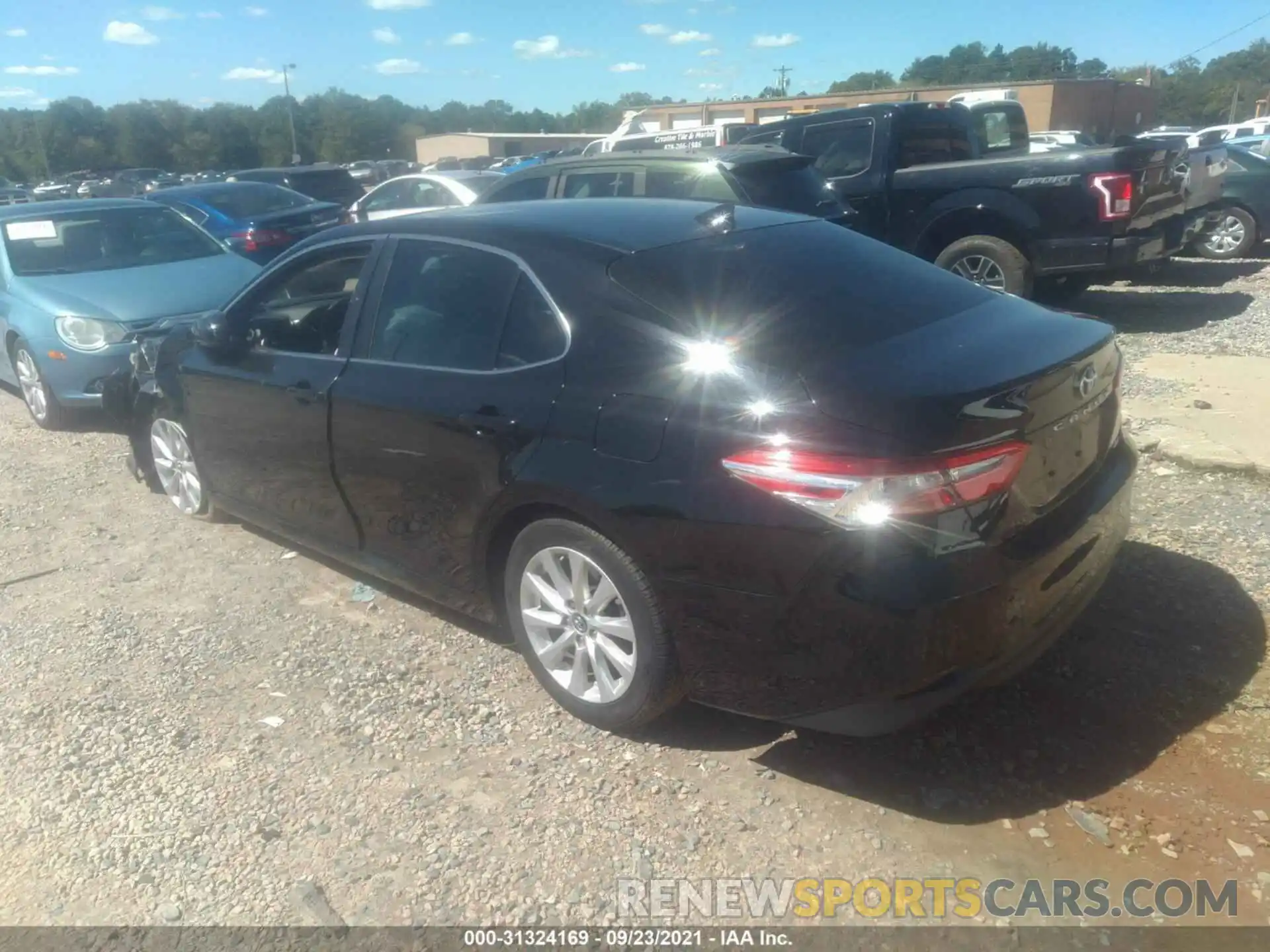 3 Photograph of a damaged car 4T1B11HK0K4772040 TOYOTA CAMRY 2019