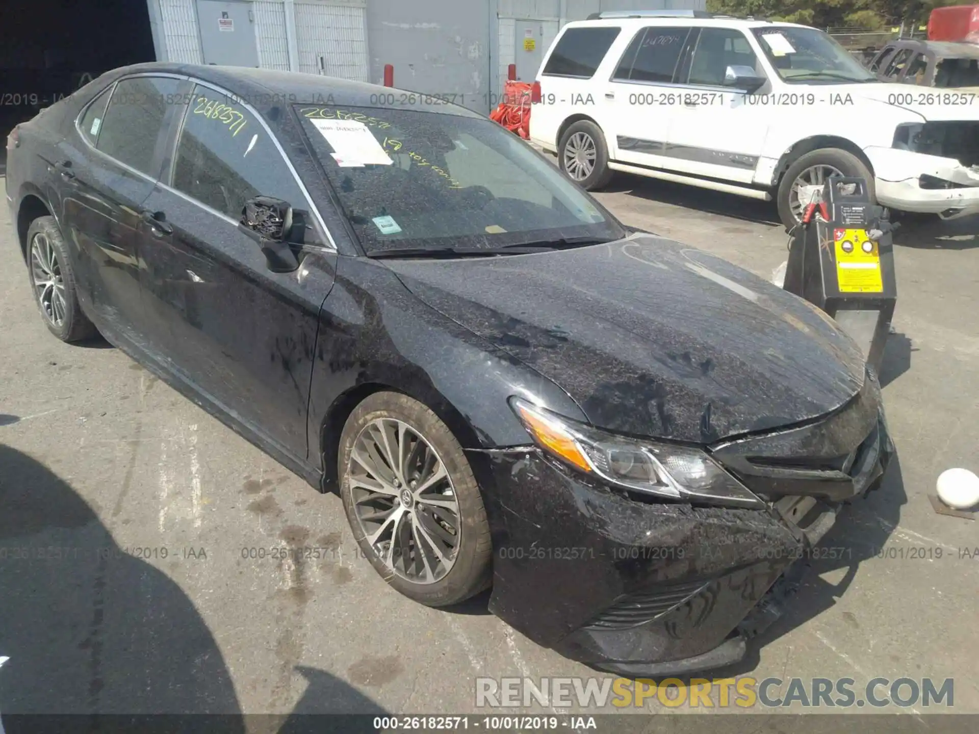 1 Photograph of a damaged car 4T1B11HK0KU161473 TOYOTA CAMRY 2019