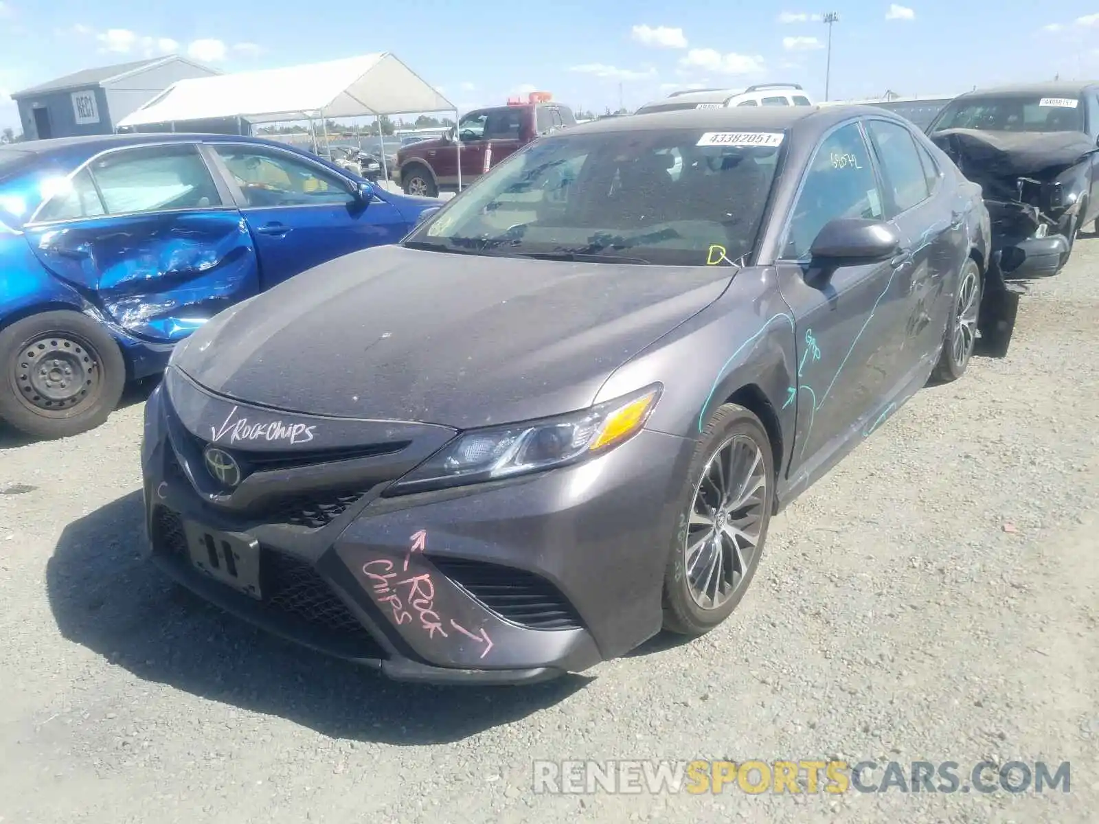 2 Photograph of a damaged car 4T1B11HK0KU166253 TOYOTA CAMRY 2019