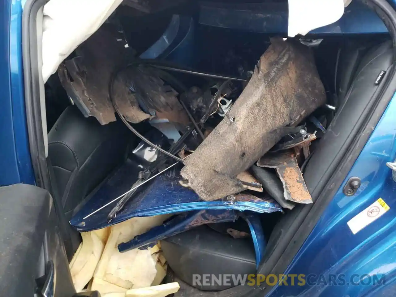 6 Photograph of a damaged car 4T1B11HK0KU167239 TOYOTA CAMRY 2019