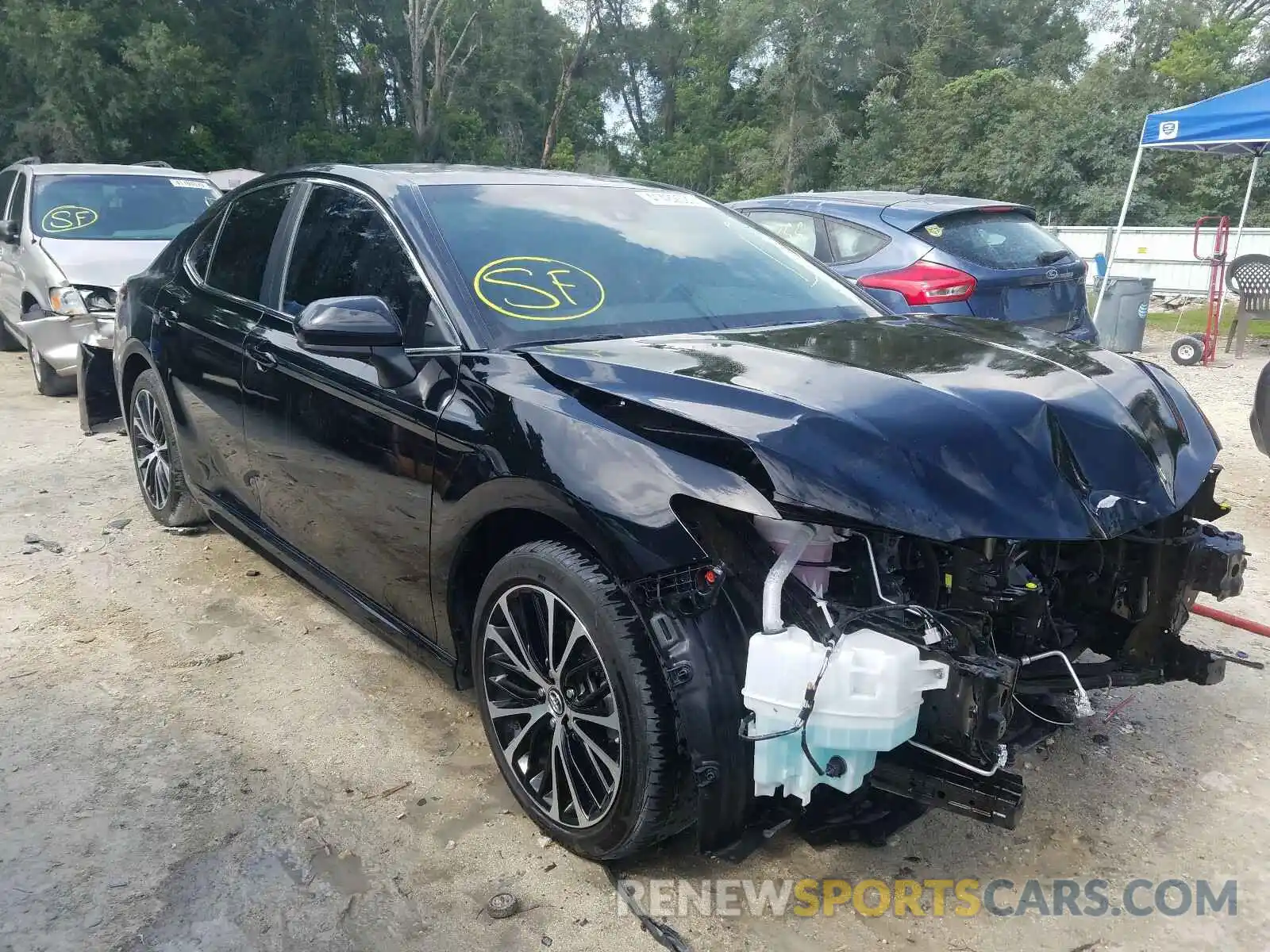 1 Photograph of a damaged car 4T1B11HK0KU167693 TOYOTA CAMRY 2019