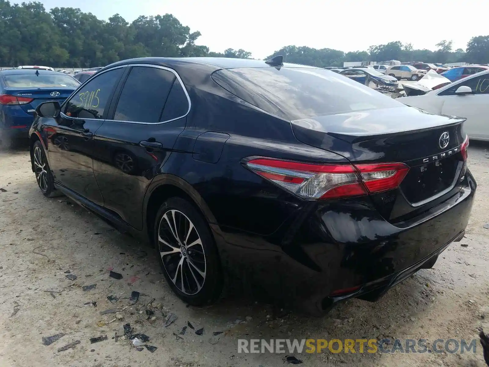 3 Photograph of a damaged car 4T1B11HK0KU167693 TOYOTA CAMRY 2019