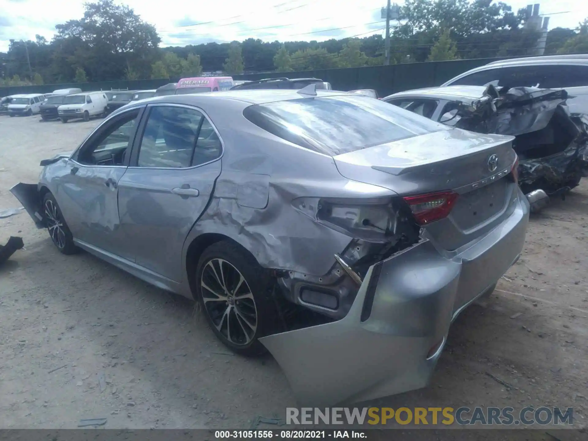 3 Photograph of a damaged car 4T1B11HK0KU168665 TOYOTA CAMRY 2019