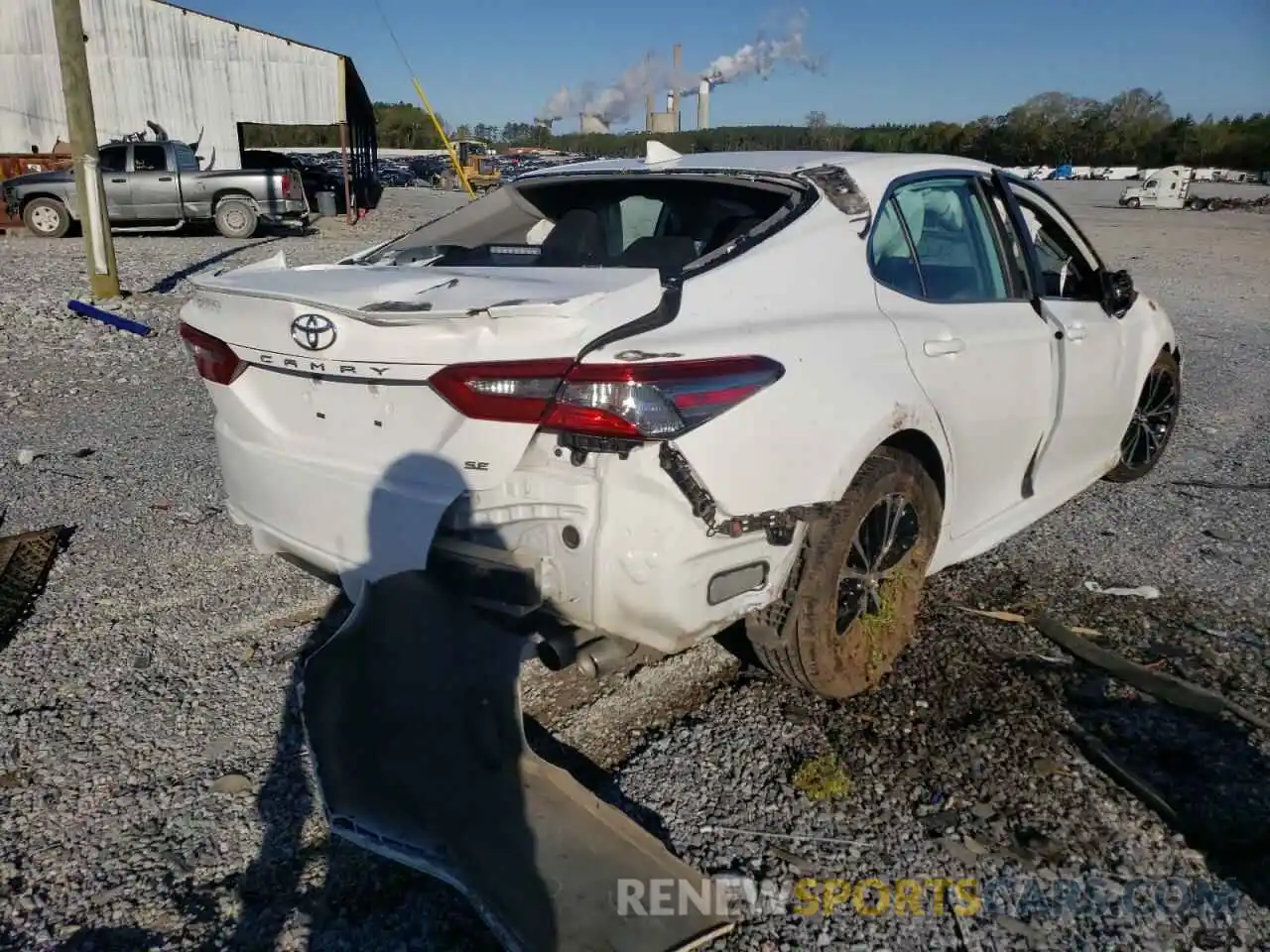 4 Photograph of a damaged car 4T1B11HK0KU169296 TOYOTA CAMRY 2019