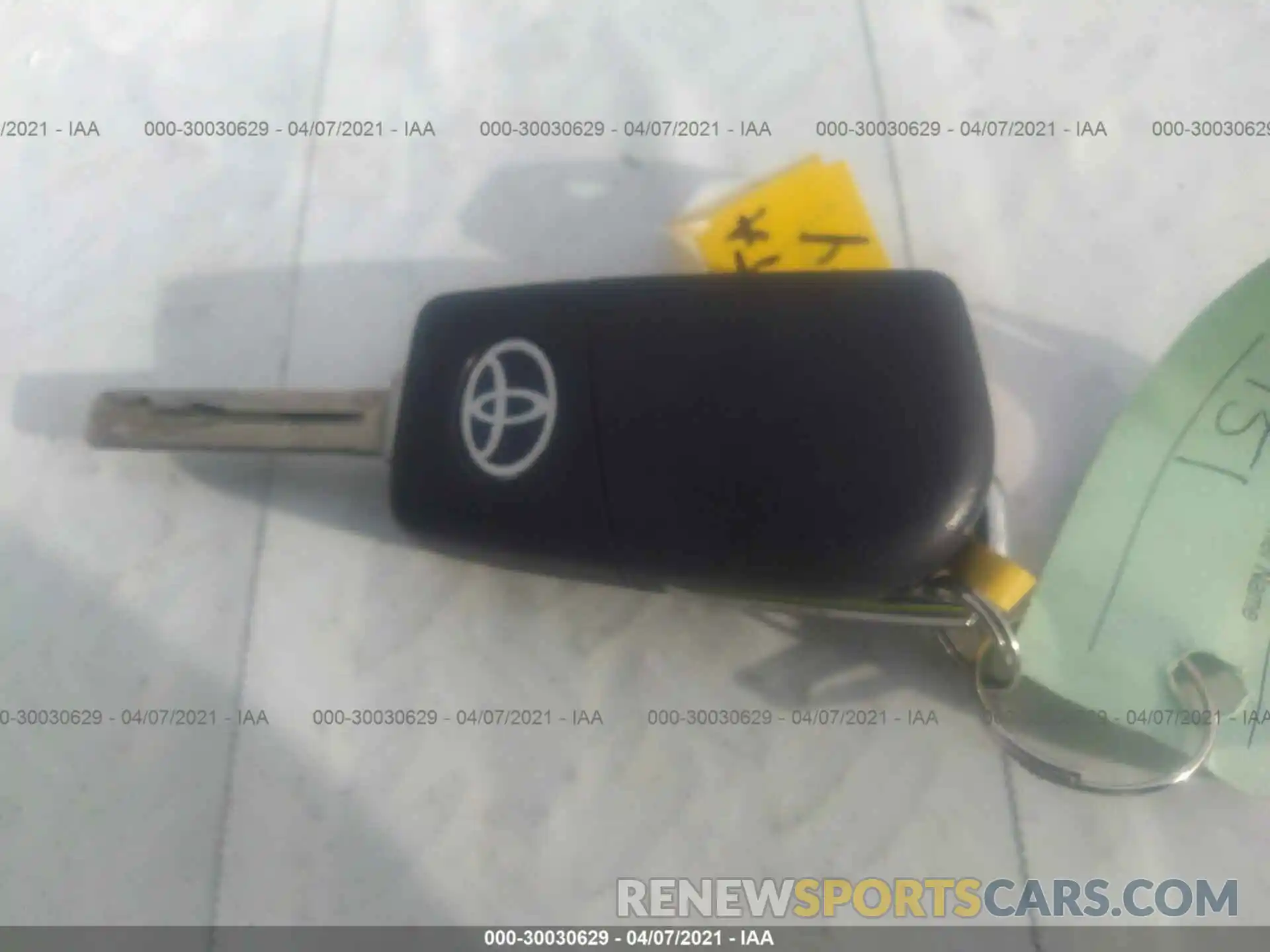 11 Photograph of a damaged car 4T1B11HK0KU170190 TOYOTA CAMRY 2019