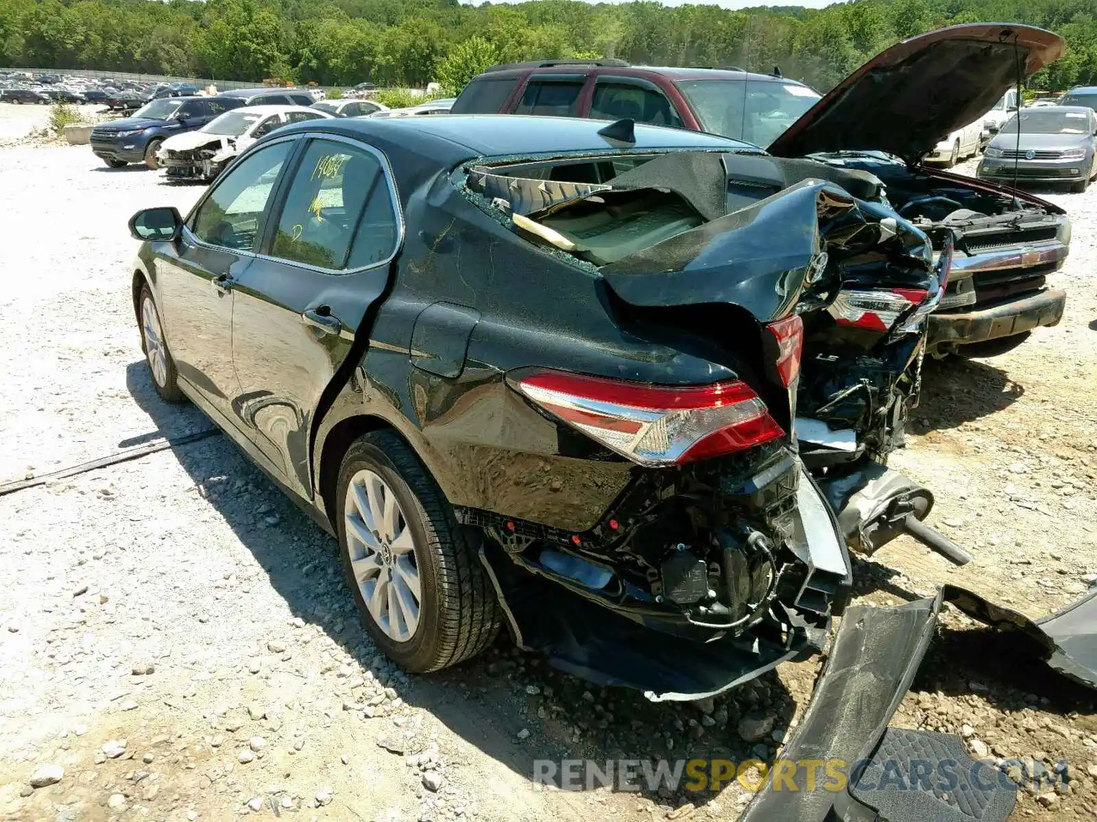 3 Photograph of a damaged car 4T1B11HK0KU171632 TOYOTA CAMRY 2019