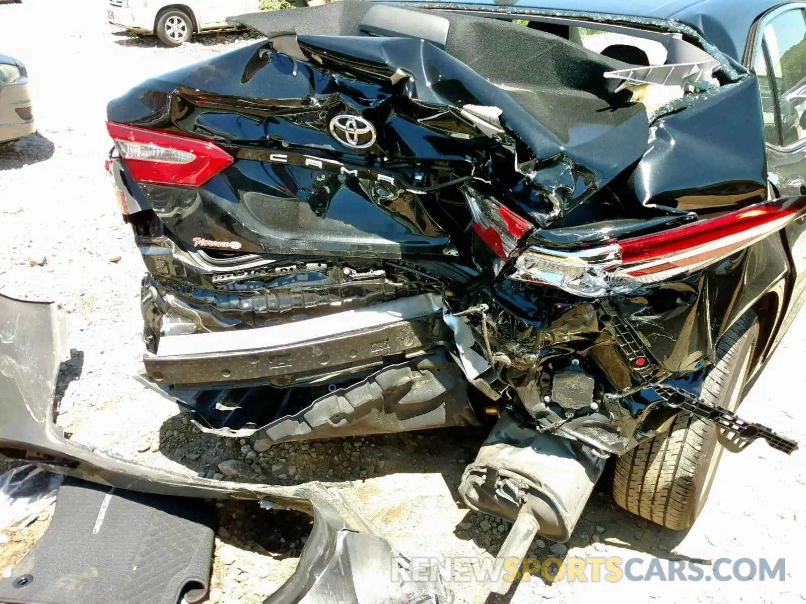9 Photograph of a damaged car 4T1B11HK0KU171632 TOYOTA CAMRY 2019