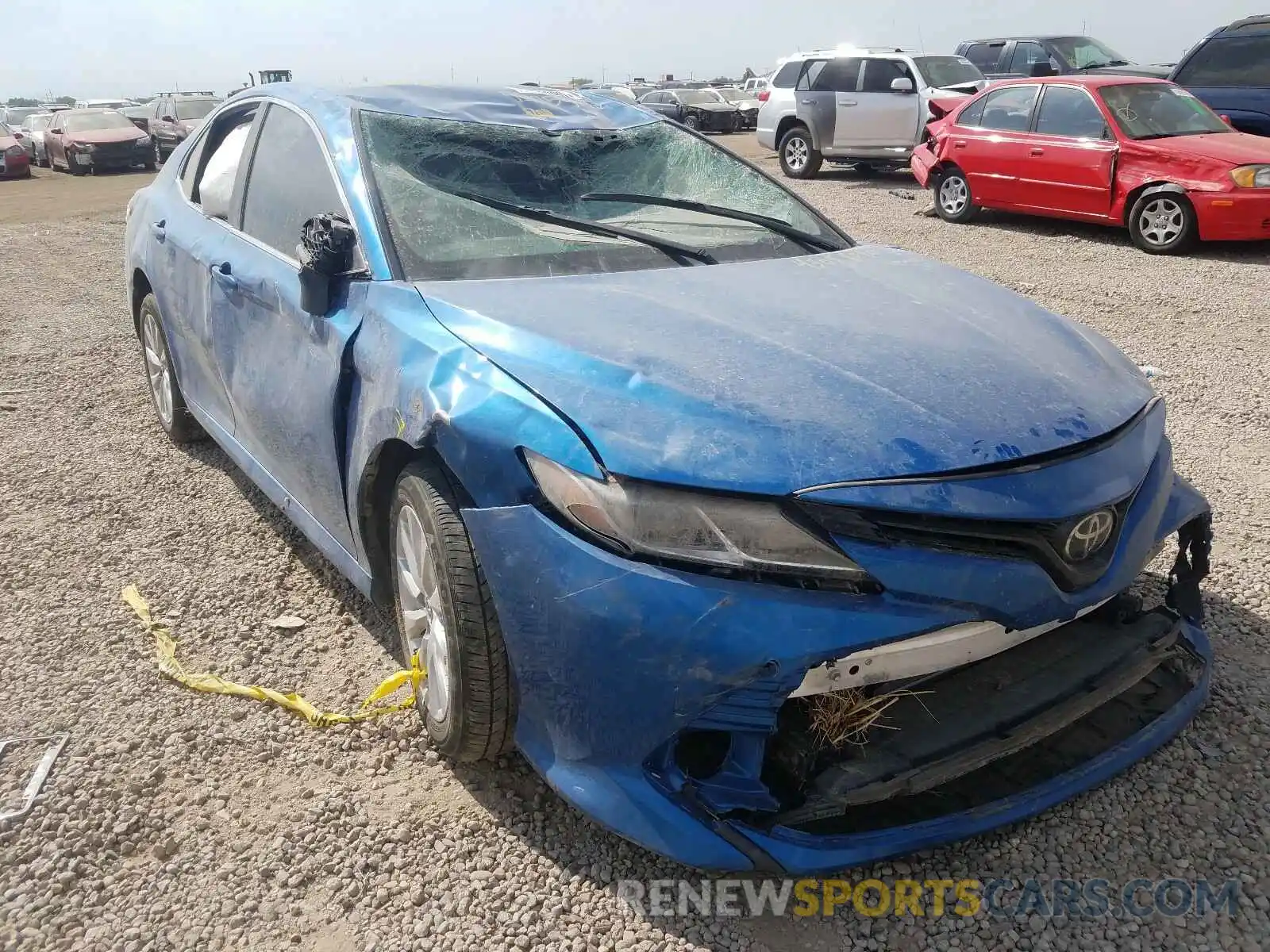 1 Photograph of a damaged car 4T1B11HK0KU174207 TOYOTA CAMRY 2019